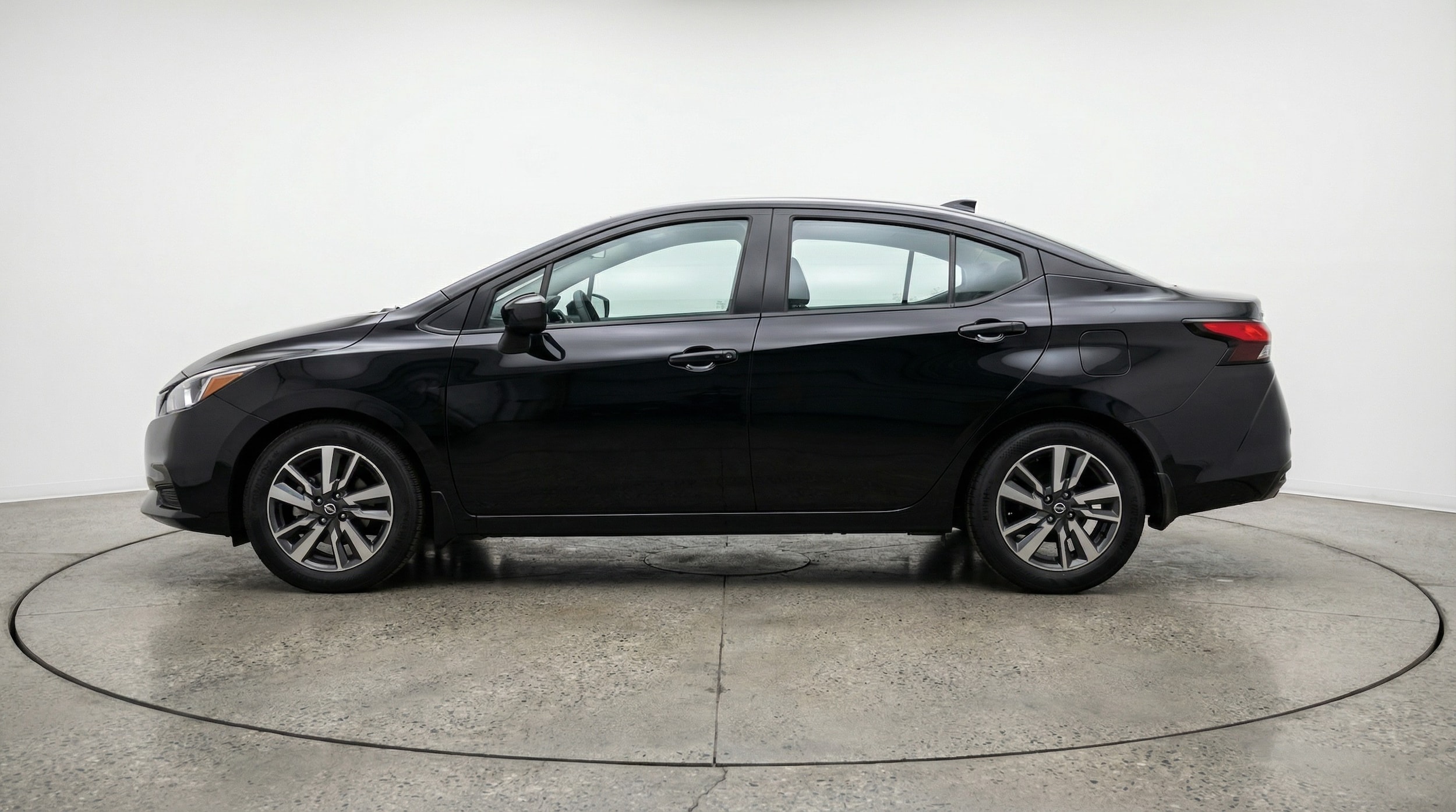 Thumbnail: 2025 Nissan Versa - 4