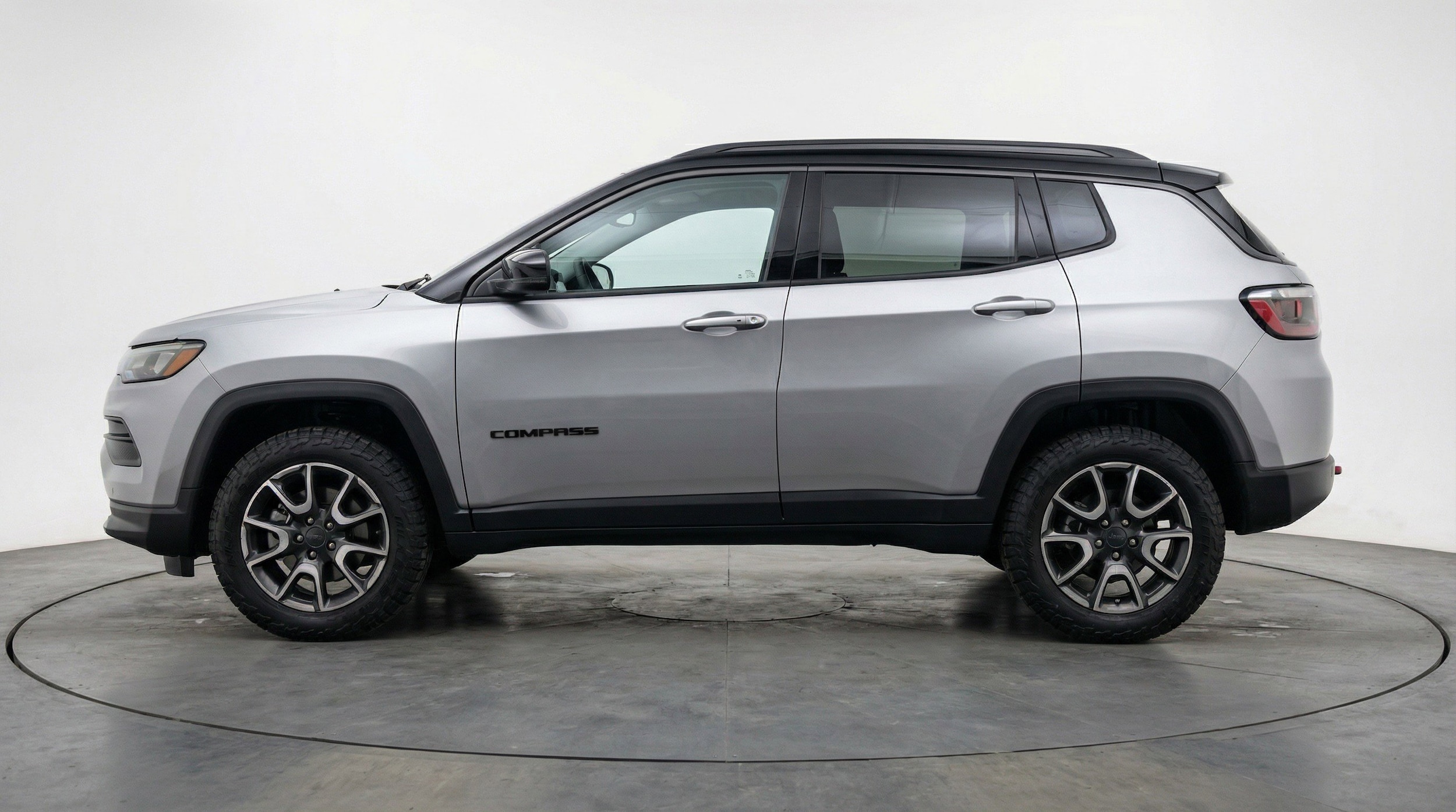 Thumbnail: 2025 Jeep Compass - 5
