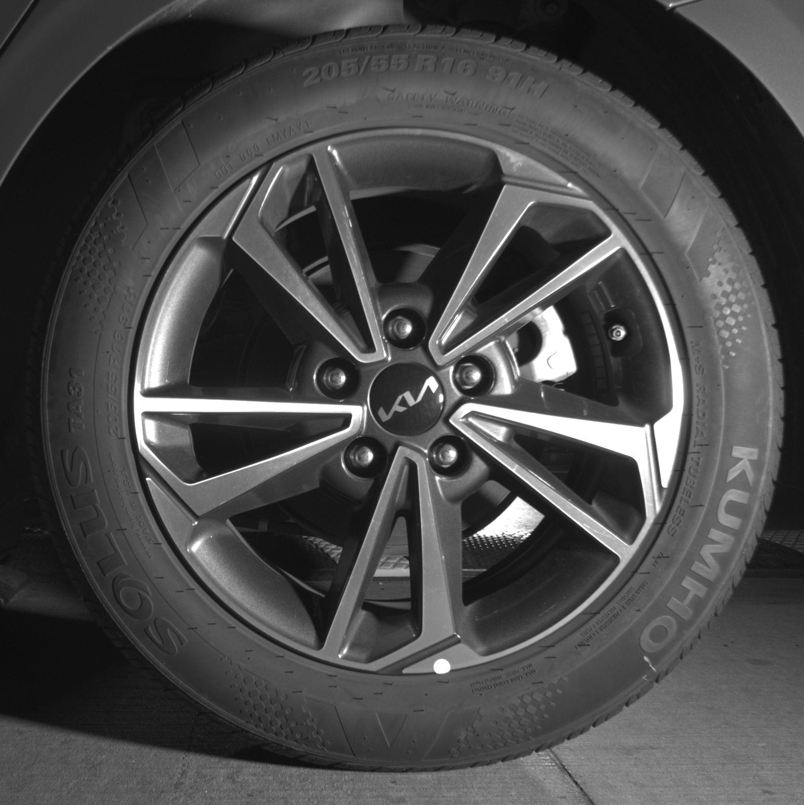 Thumbnail: 2024 Kia Forte - 11