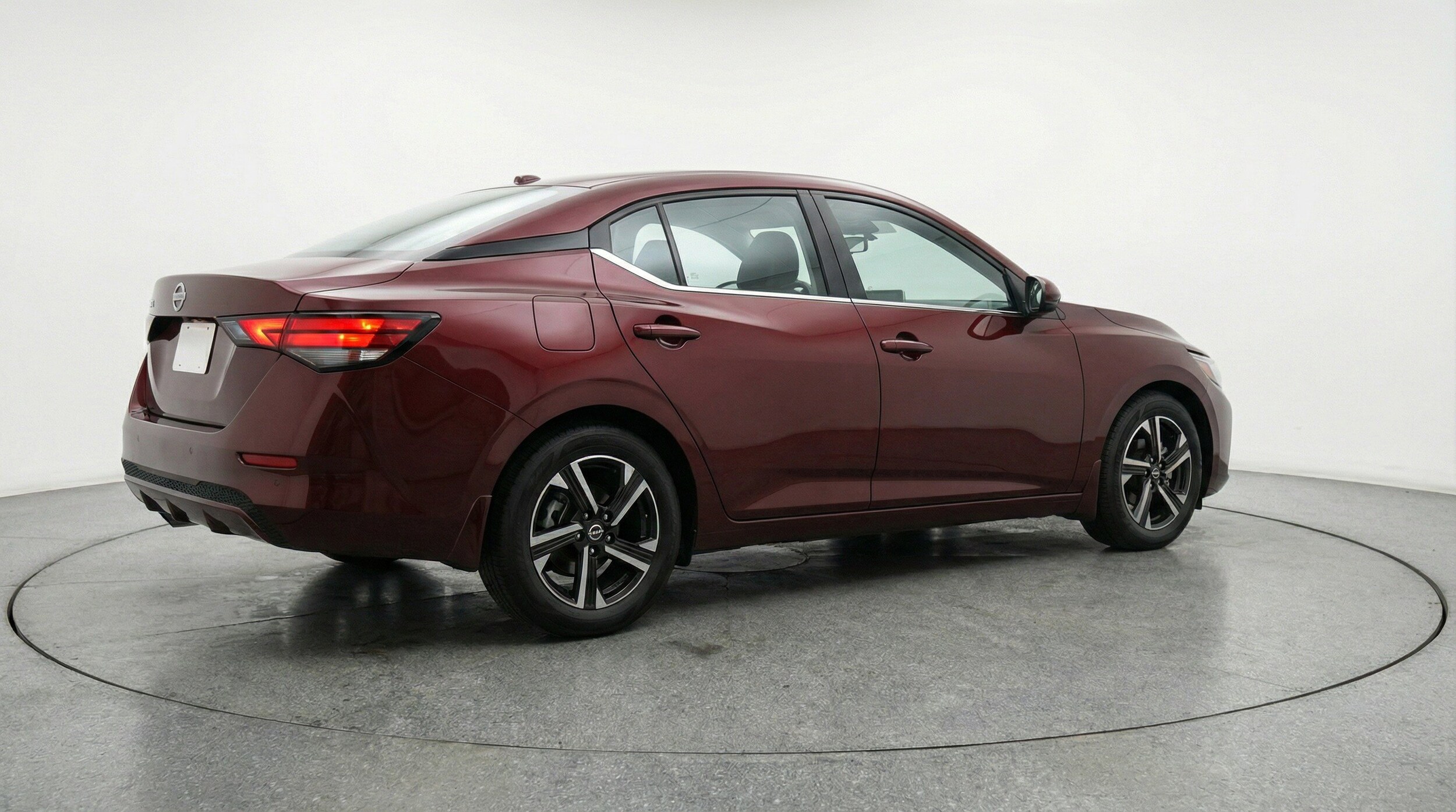 Thumbnail: 2025 Nissan Sentra - 9