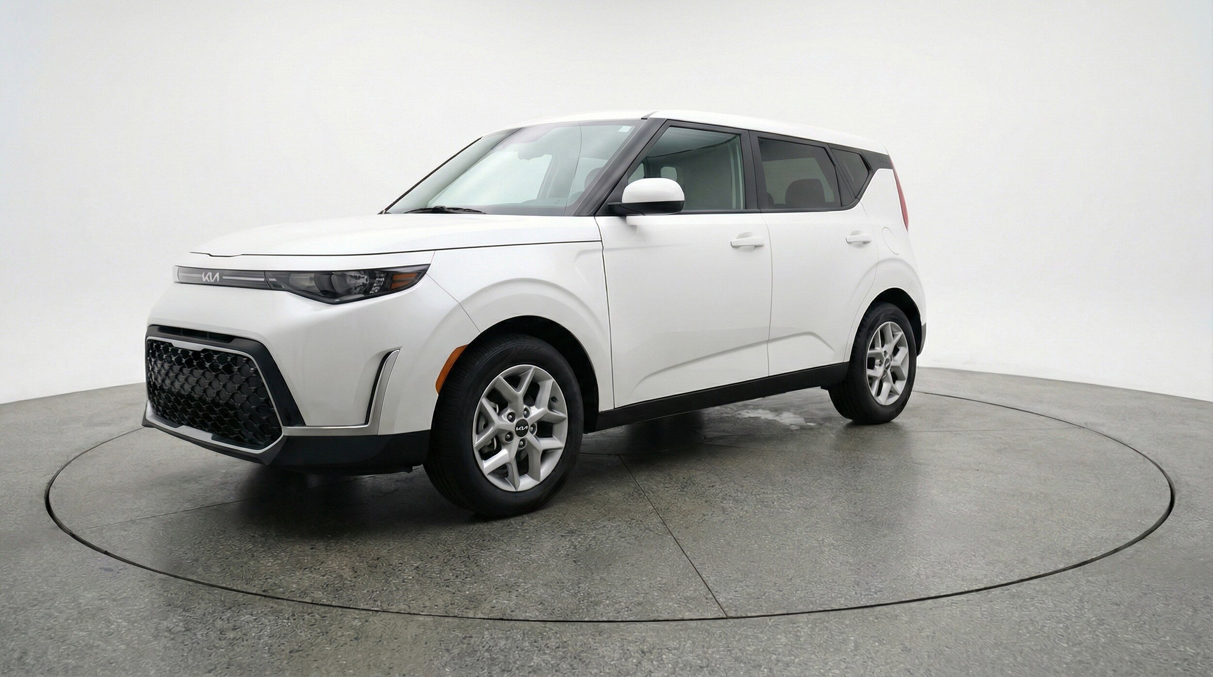 Thumbnail: 2025 Kia Soul - 3