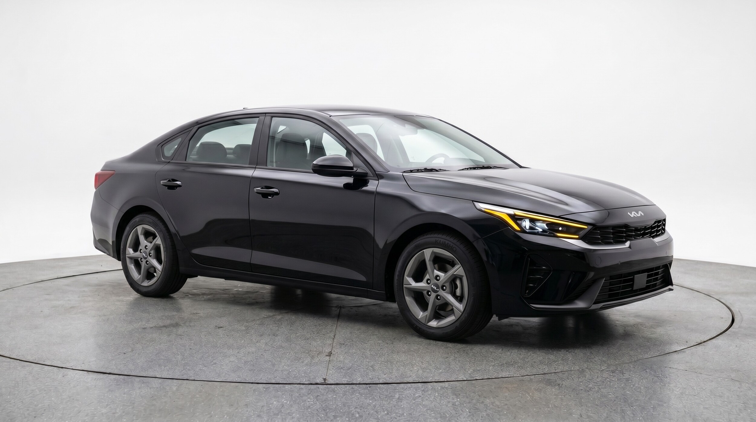 Thumbnail: 2026 Kia K4 - 1