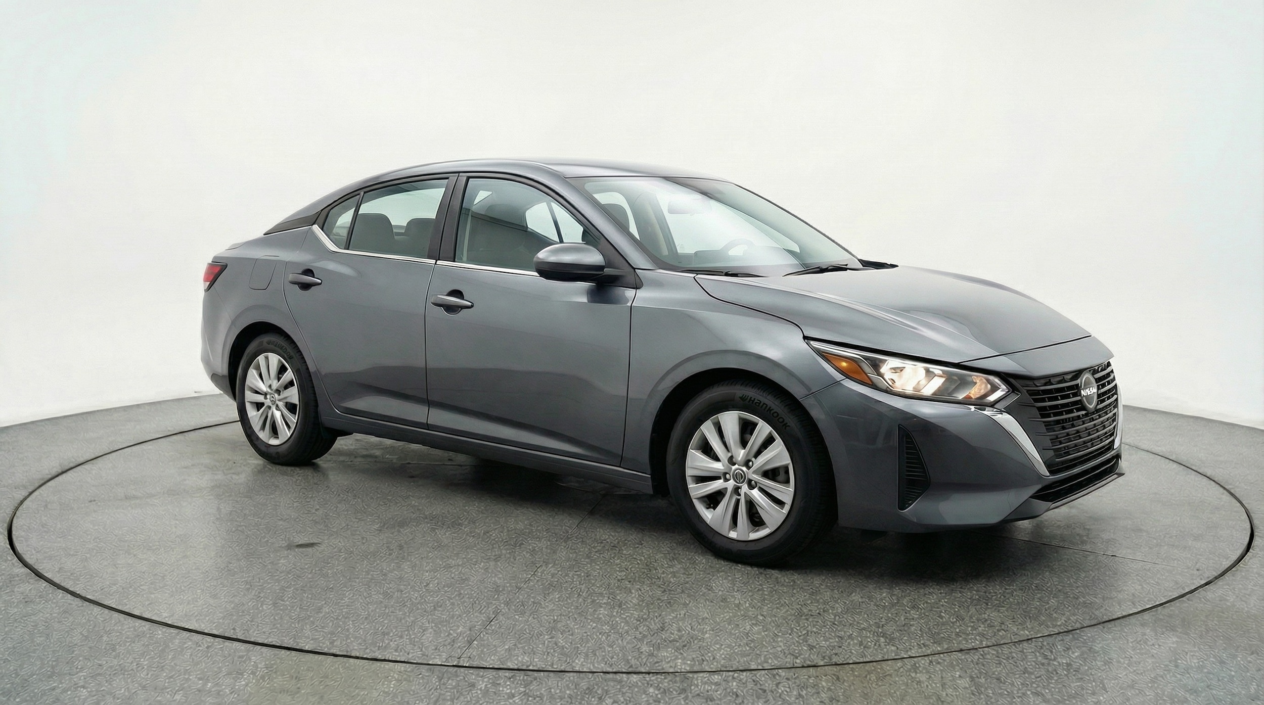 Thumbnail: 2025 Nissan Sentra - 1