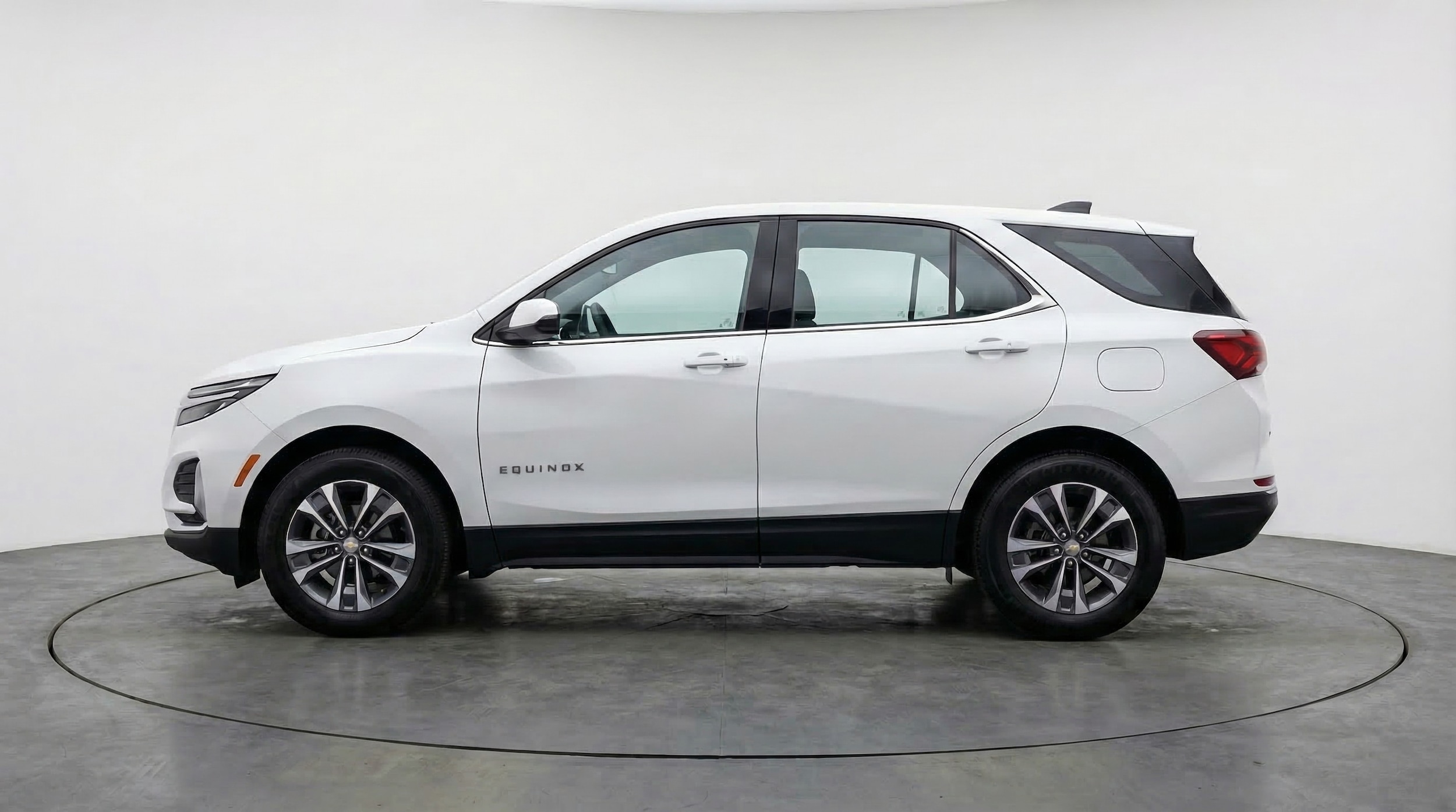 Thumbnail: 2025 Chevrolet Equinox - 4