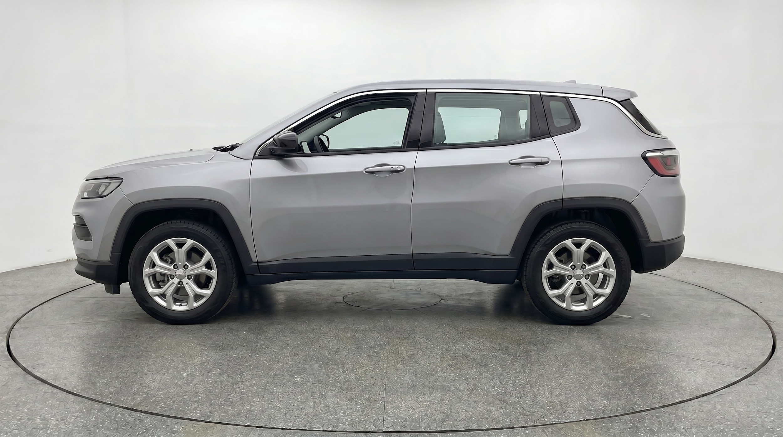 Thumbnail: 2025 Jeep Compass - 4