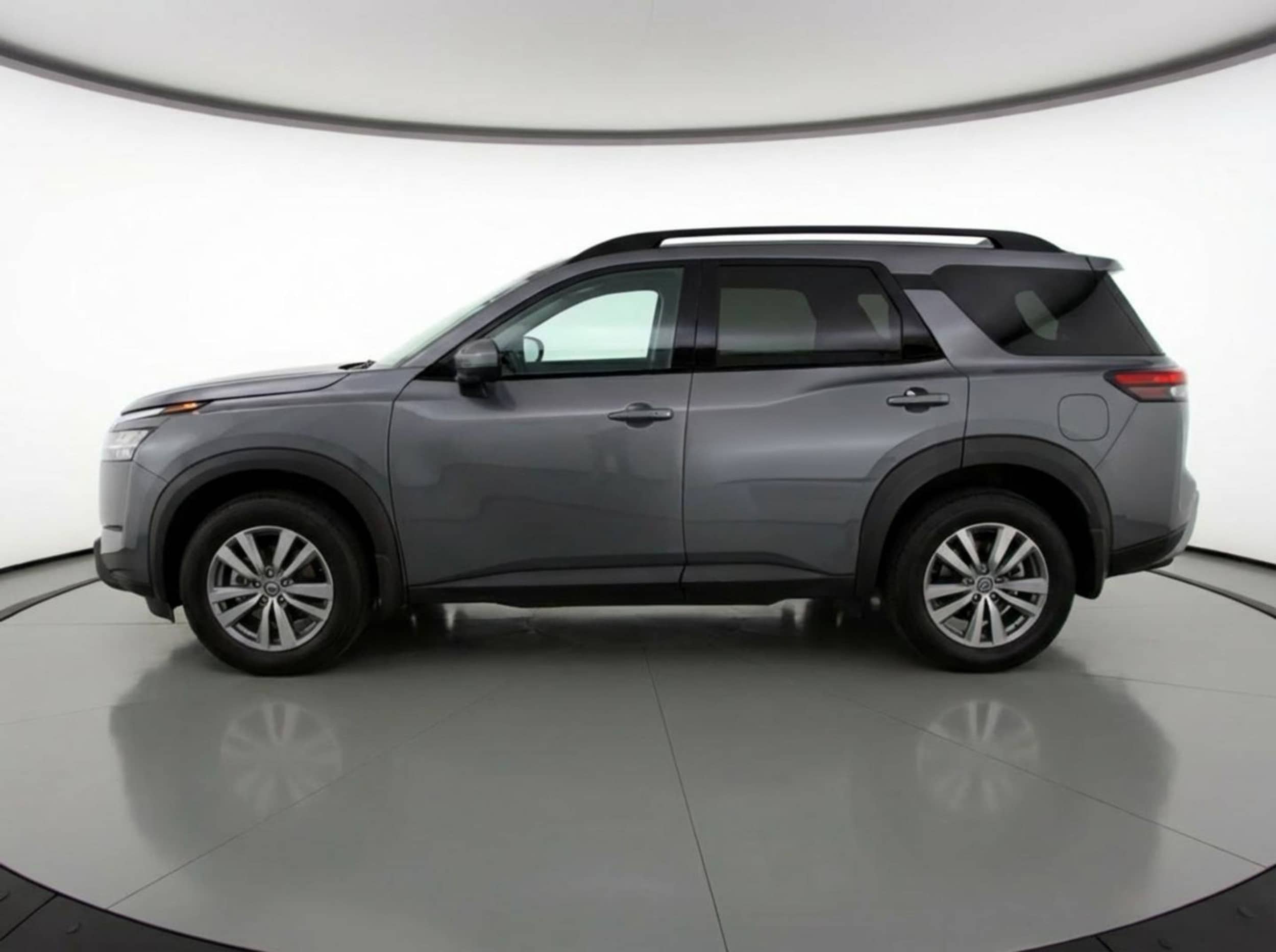 Thumbnail: 2025 Nissan Pathfinder - 4