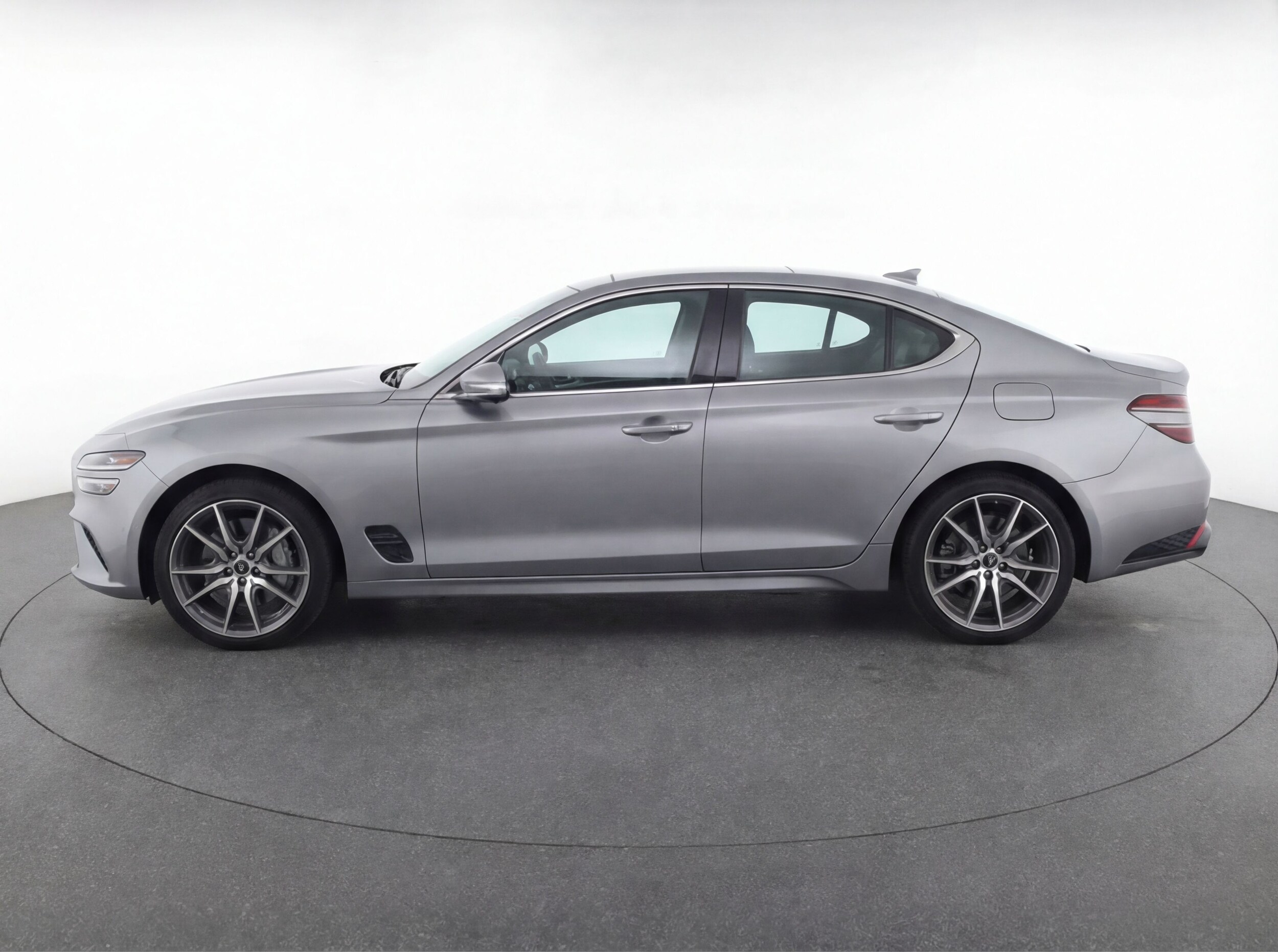 Thumbnail: 2025 Genesis G70 - 4