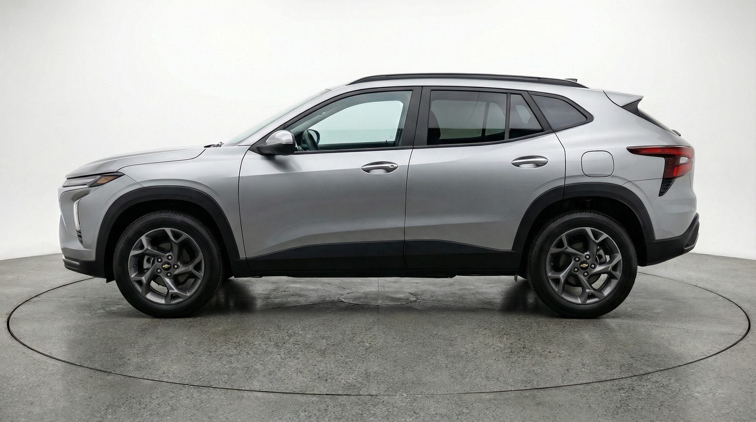 Thumbnail: 2025 Chevrolet Trax - 4