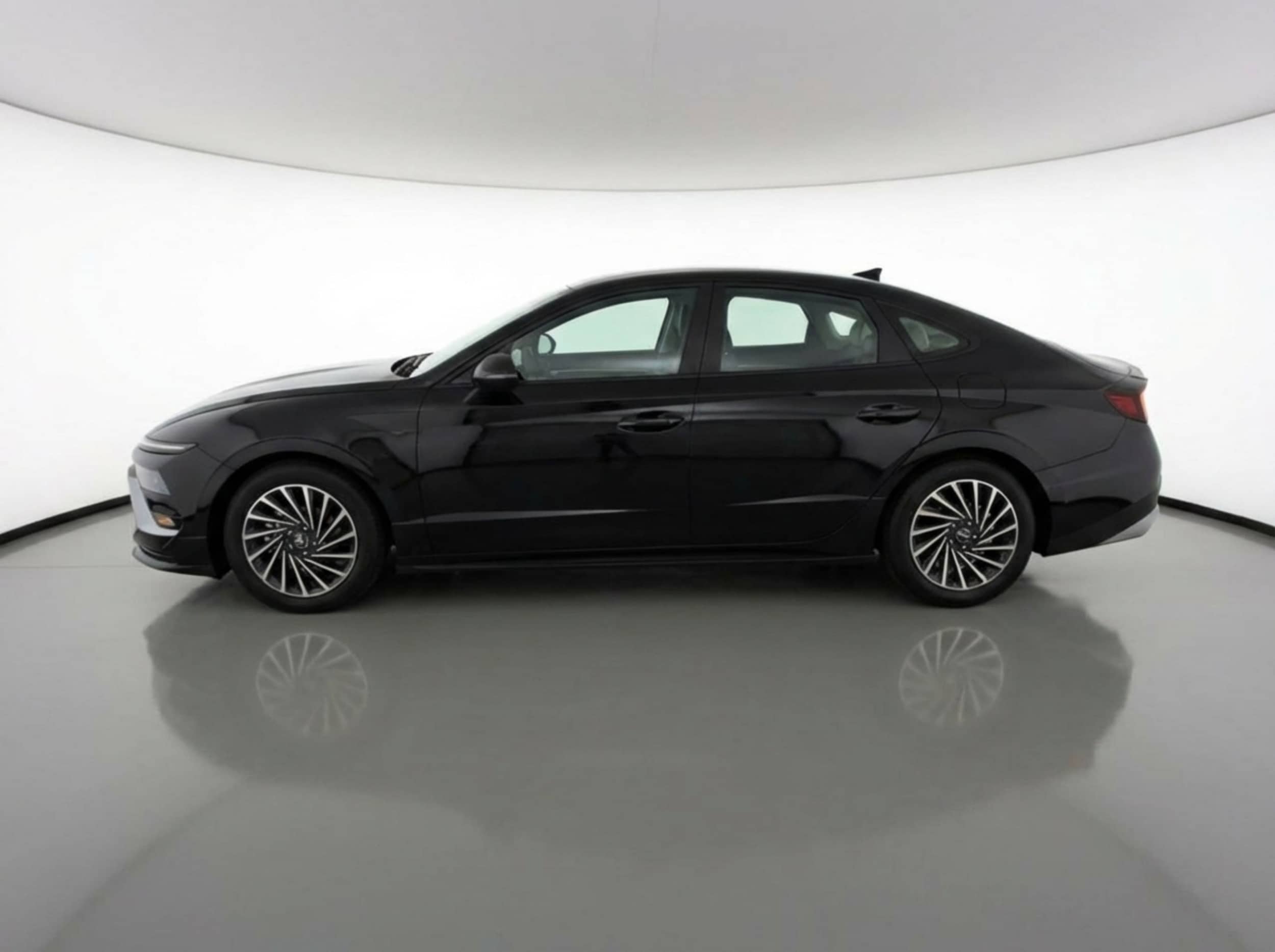 Thumbnail: 2025 Hyundai Sonata - 4