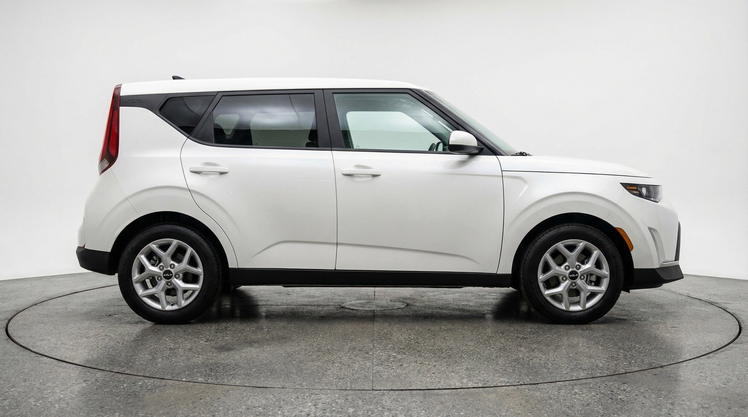 Thumbnail: 2025 Kia Soul - 11