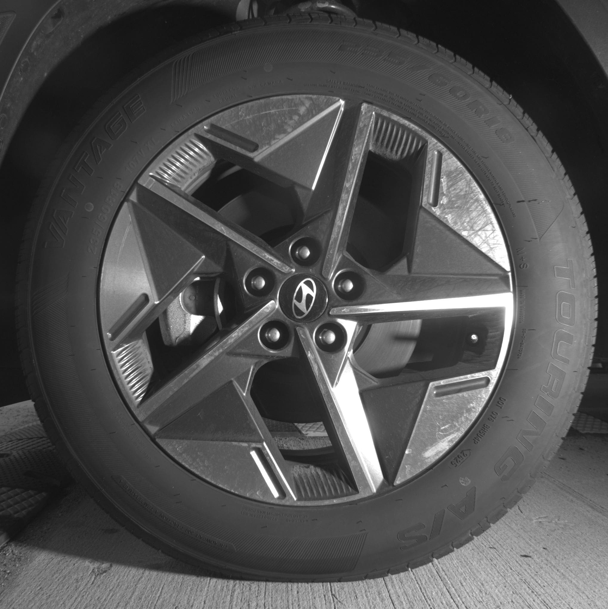 Thumbnail: 2025 Hyundai Tucson - 9