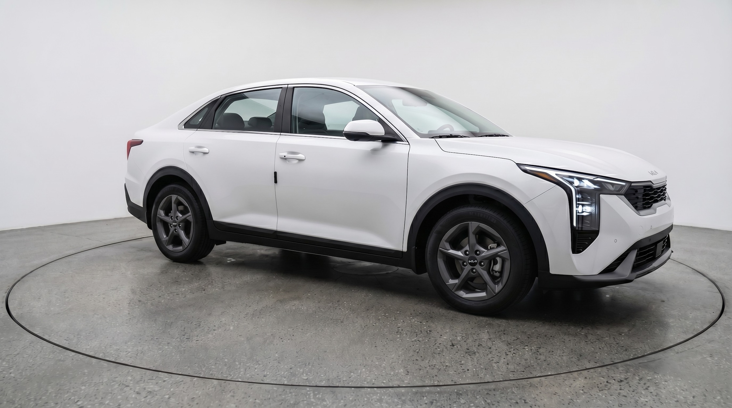 Thumbnail: 2025 Kia K4 - 1