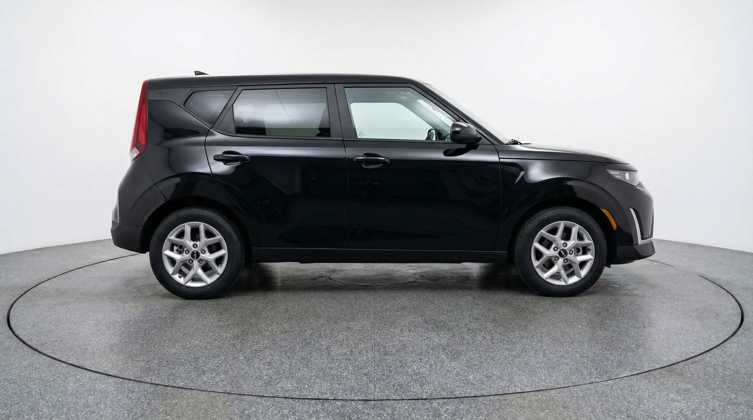 Thumbnail: 2025 Kia Soul - 8