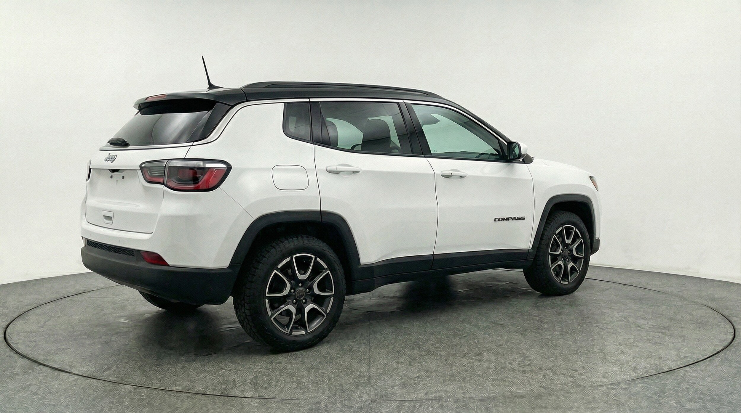 Thumbnail: 2025 Jeep Compass - 9