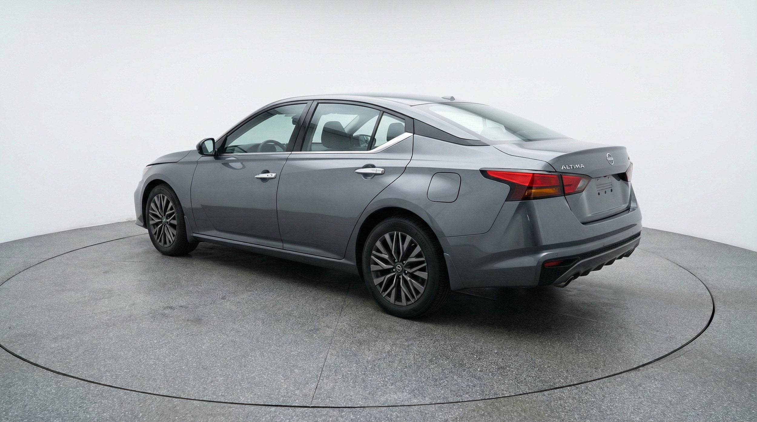 Thumbnail: 2025 Nissan Altima - 5