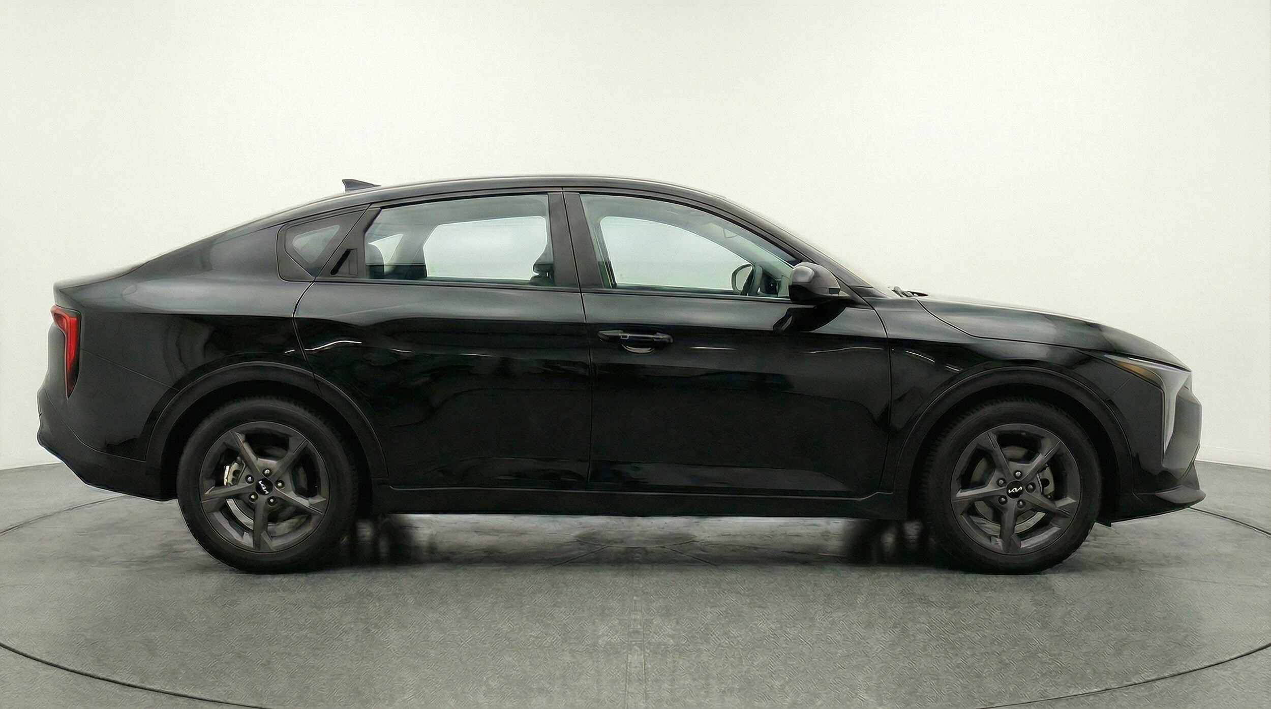 Thumbnail: 2025 Kia K4 - 11