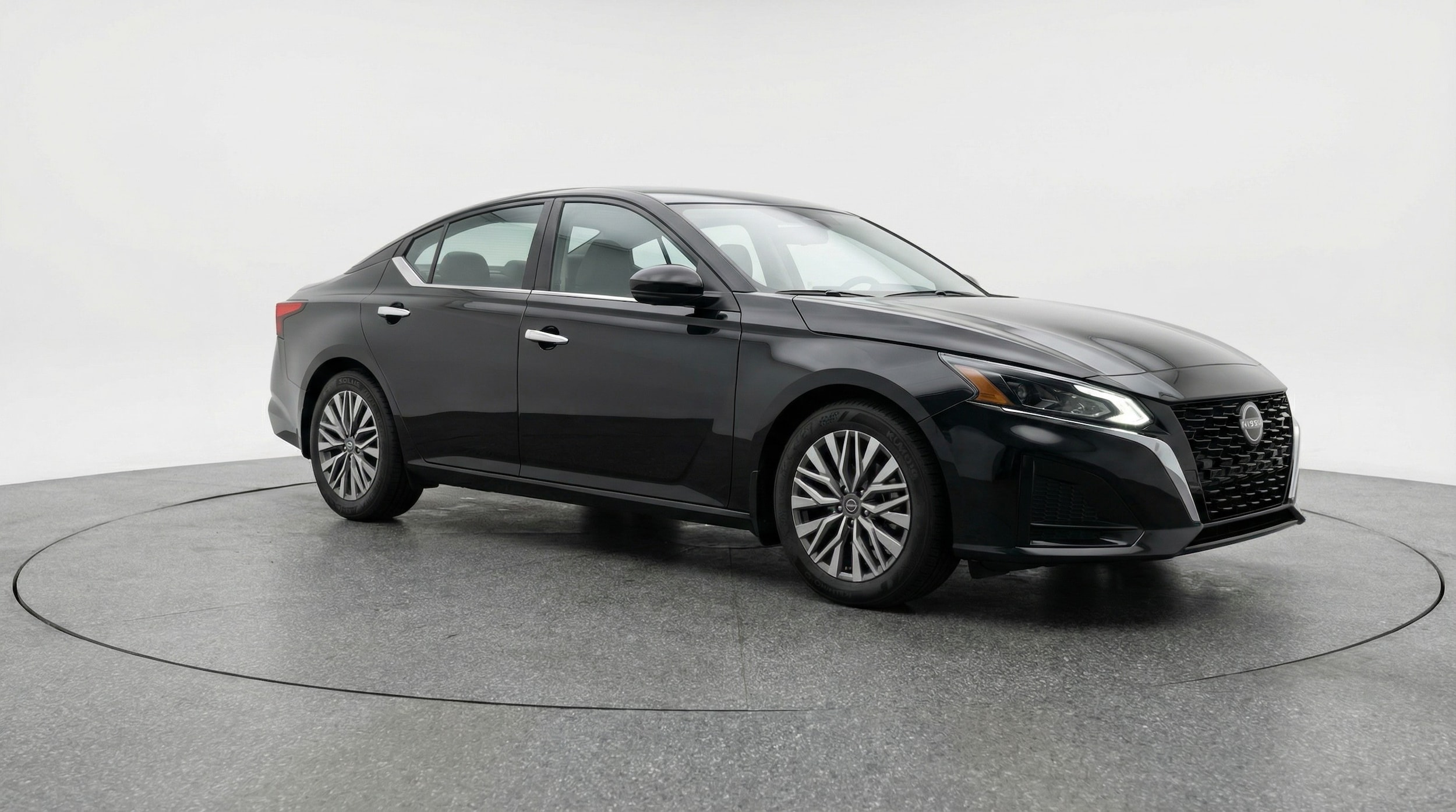 Thumbnail: 2025 Nissan Altima - 1