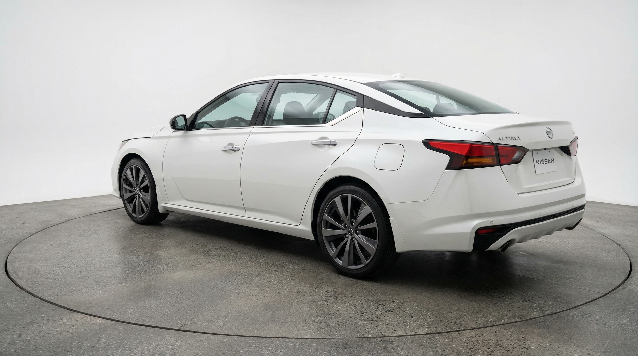 Thumbnail: 2025 Nissan Altima - 5