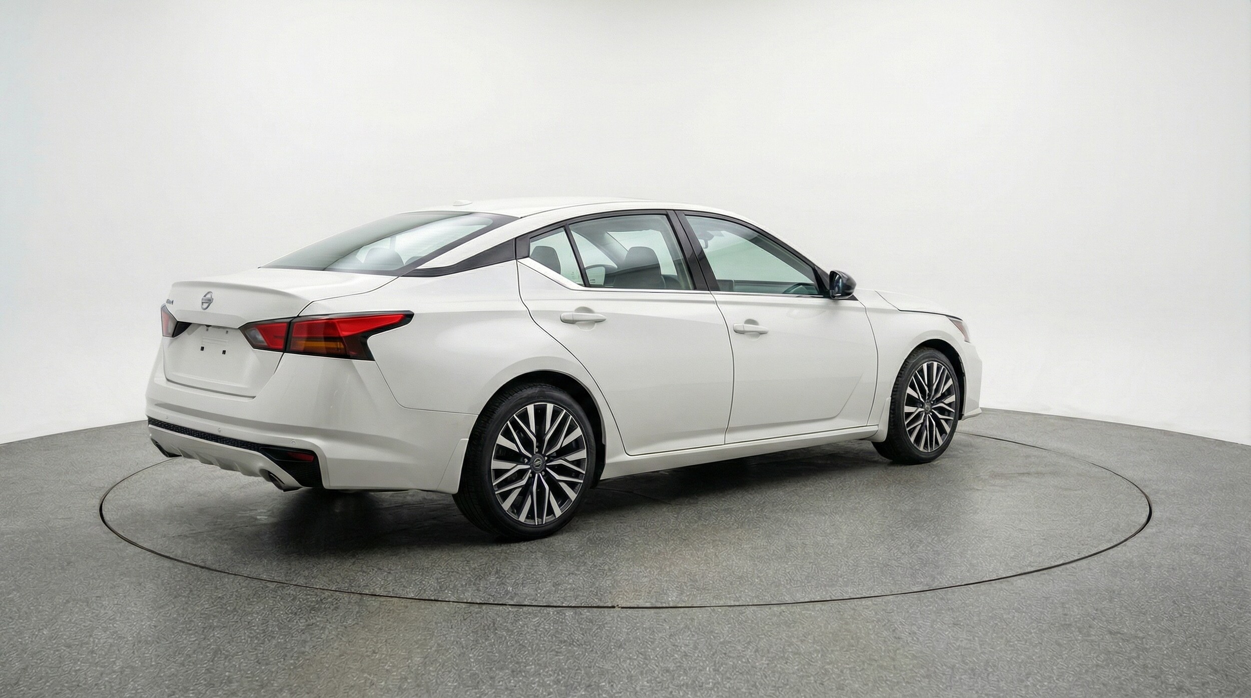 Thumbnail: 2025 Nissan Altima - 7