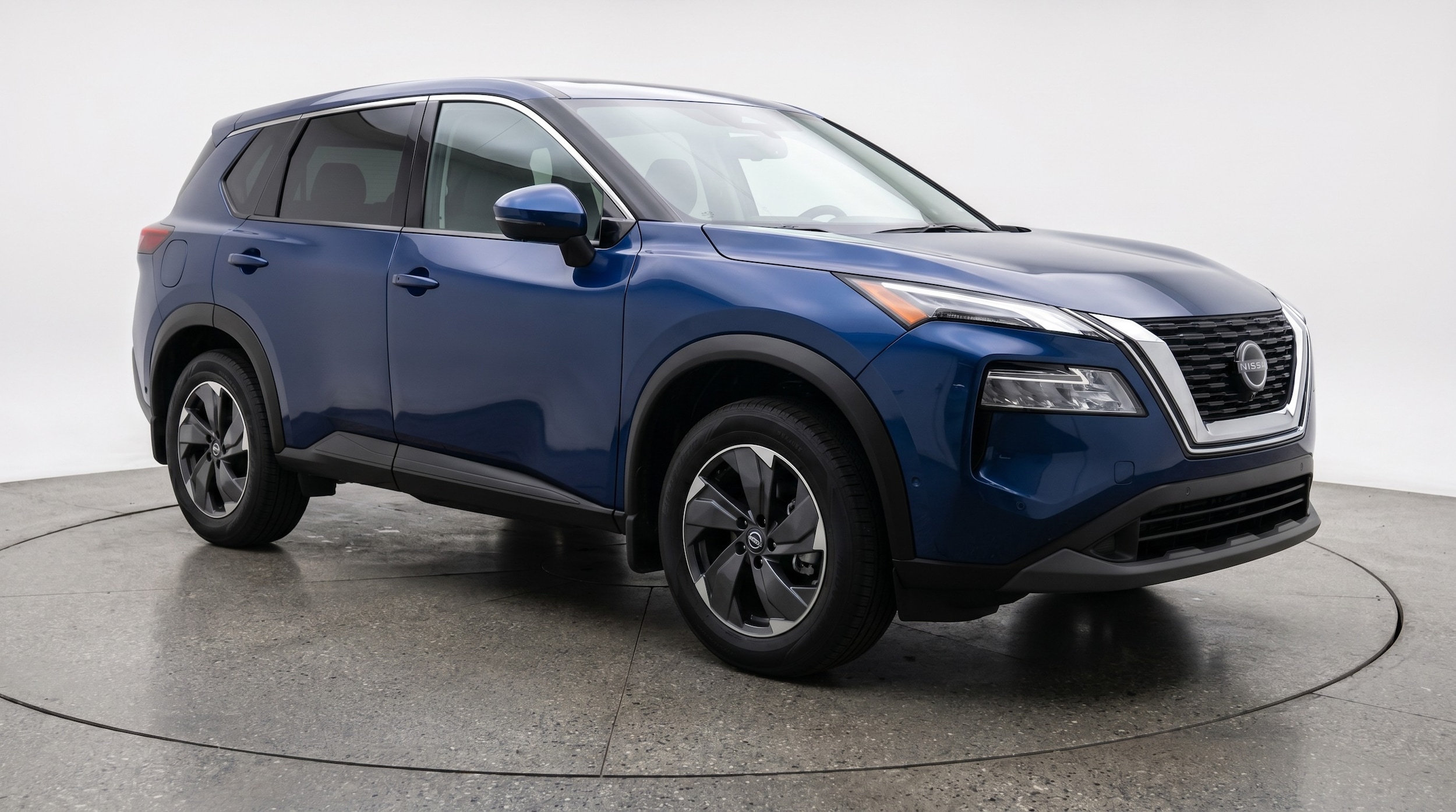 Thumbnail: 2025 Nissan Rogue - 1
