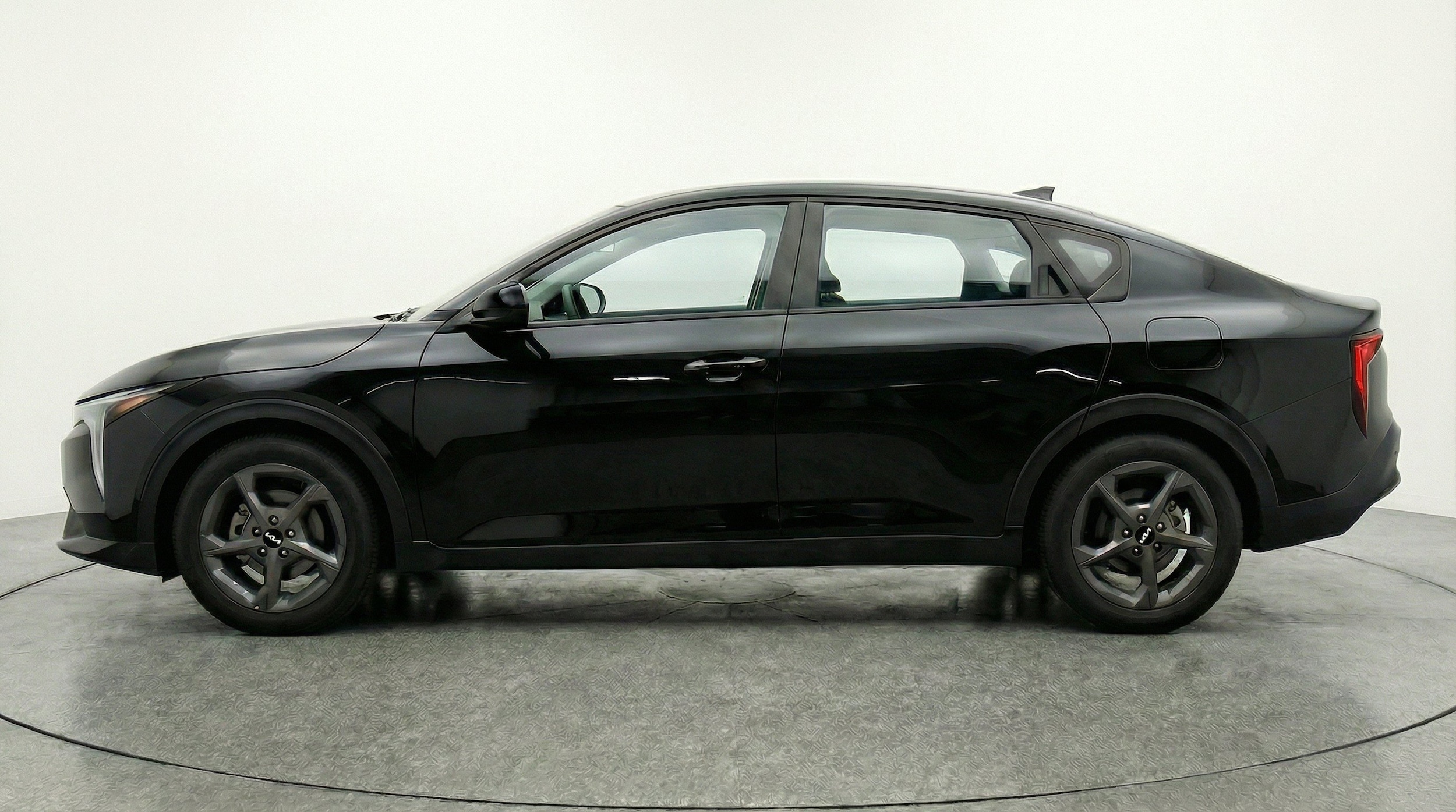 Thumbnail: 2025 Kia K4 - 5