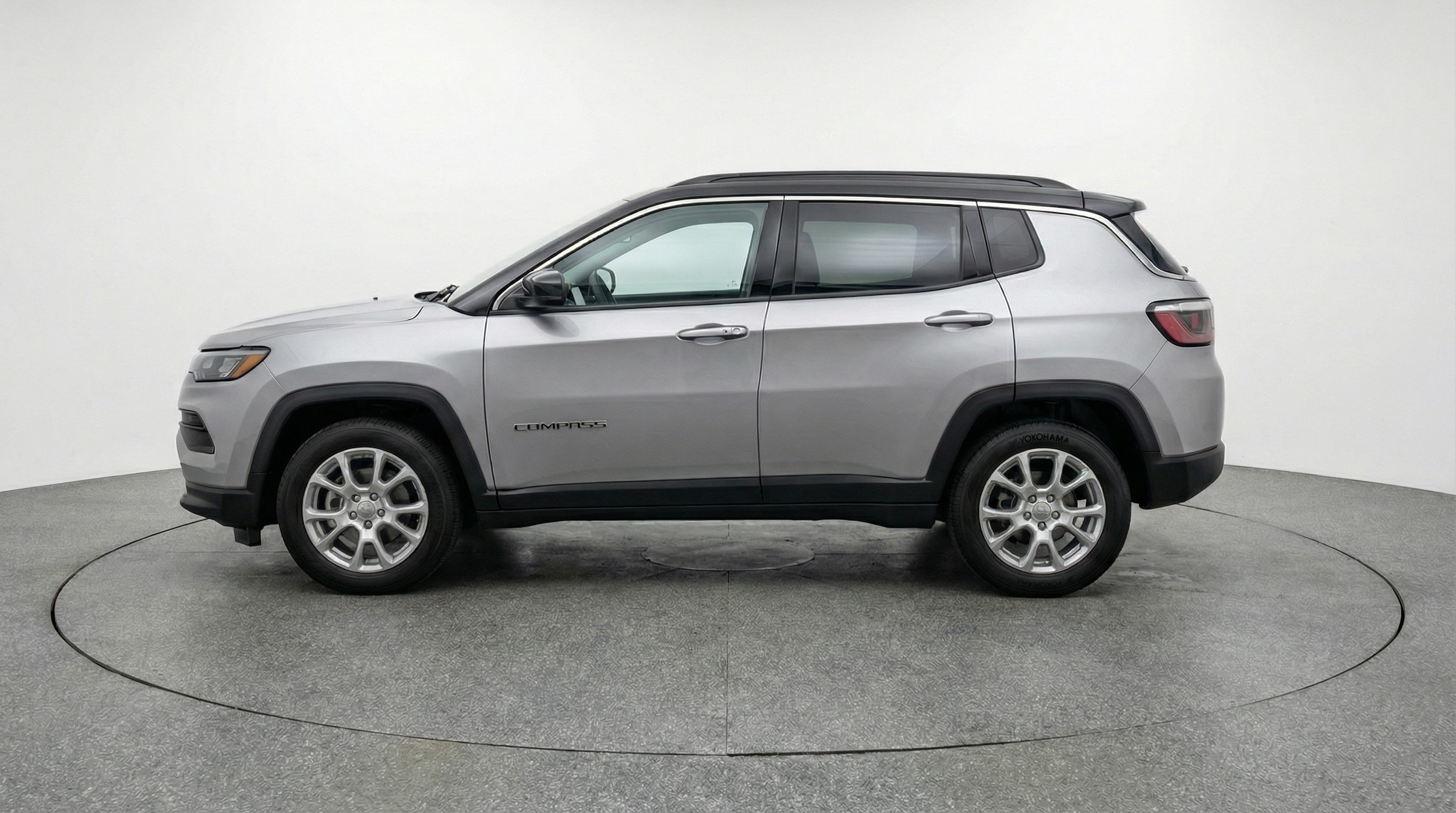 Thumbnail: 2025 Jeep Compass - 4