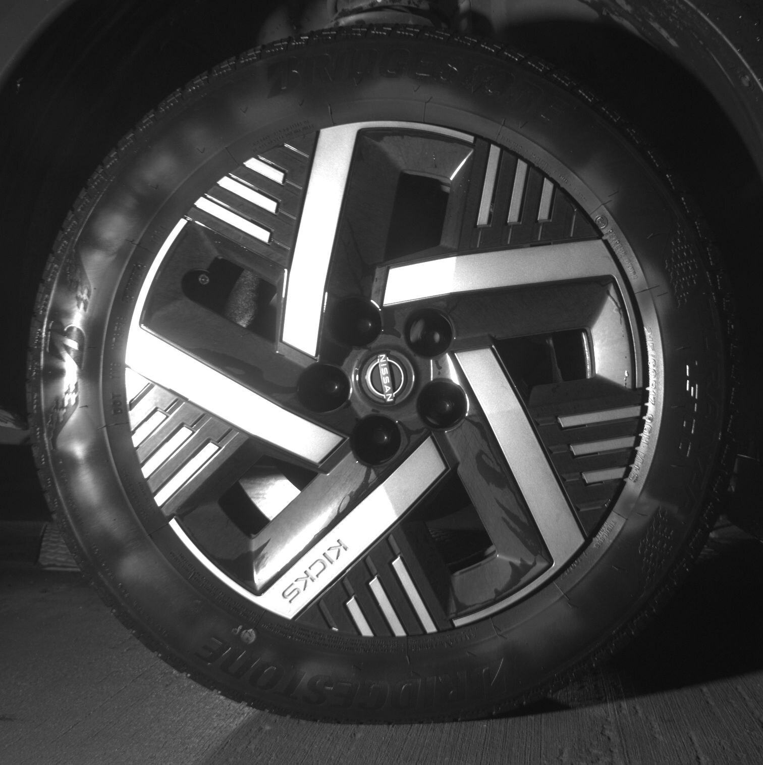 Thumbnail: 2025 Nissan Kicks - 10