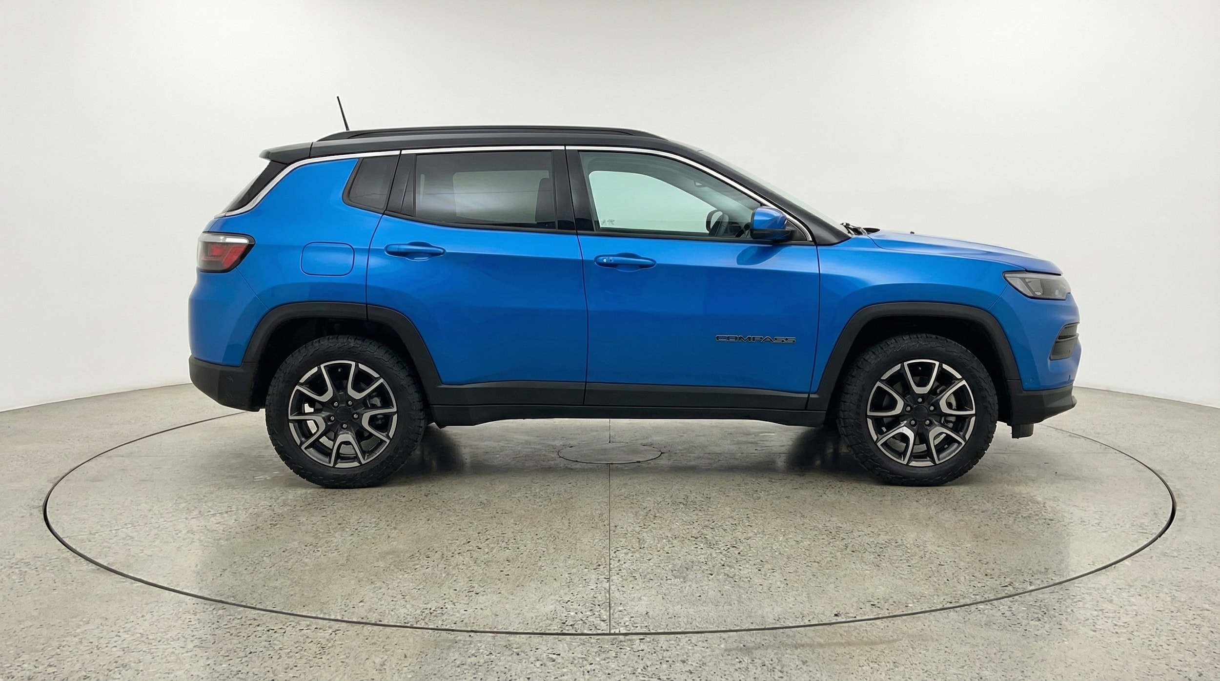 Thumbnail: 2025 Jeep Compass - 8