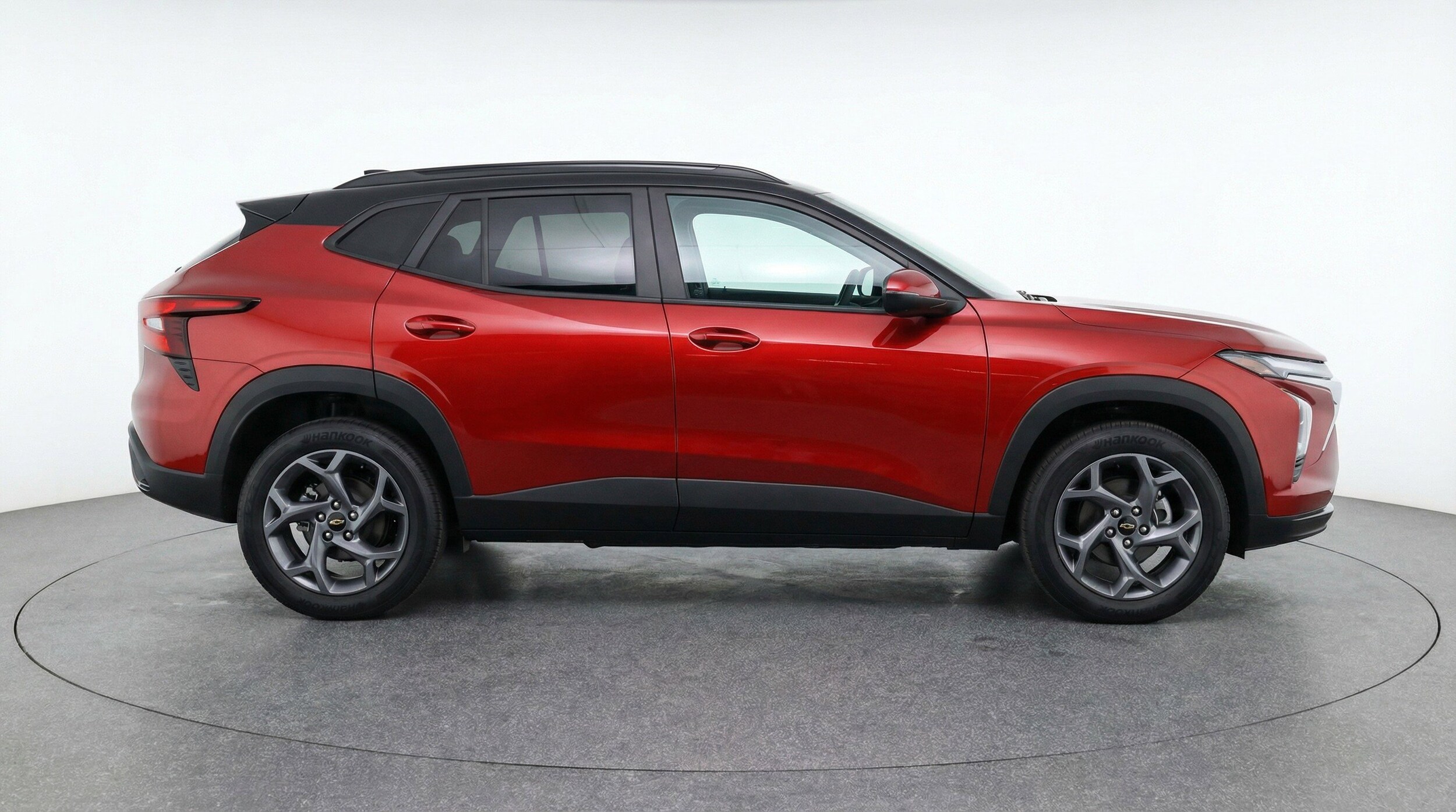 Thumbnail: 2025 Chevrolet Trax - 11