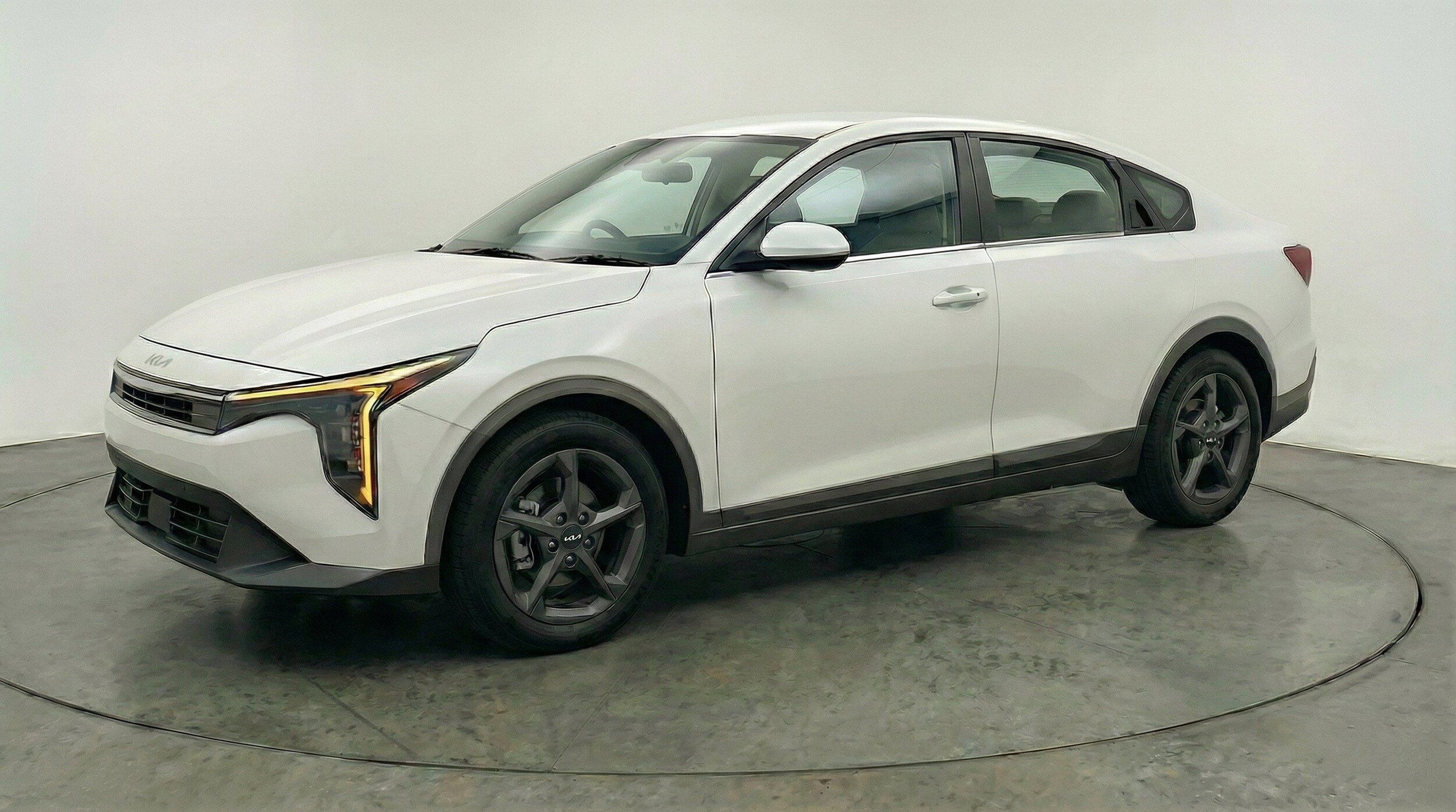Thumbnail: 2026 Kia K4 - 3
