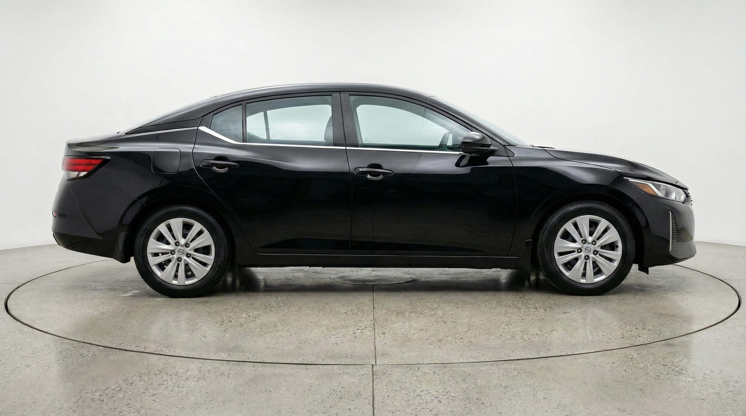 Thumbnail: 2025 Nissan Sentra - 8