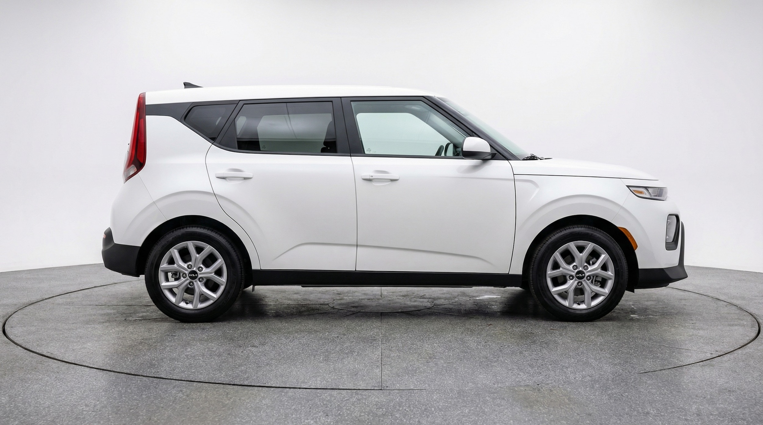 Thumbnail: 2025 Kia Soul - 8