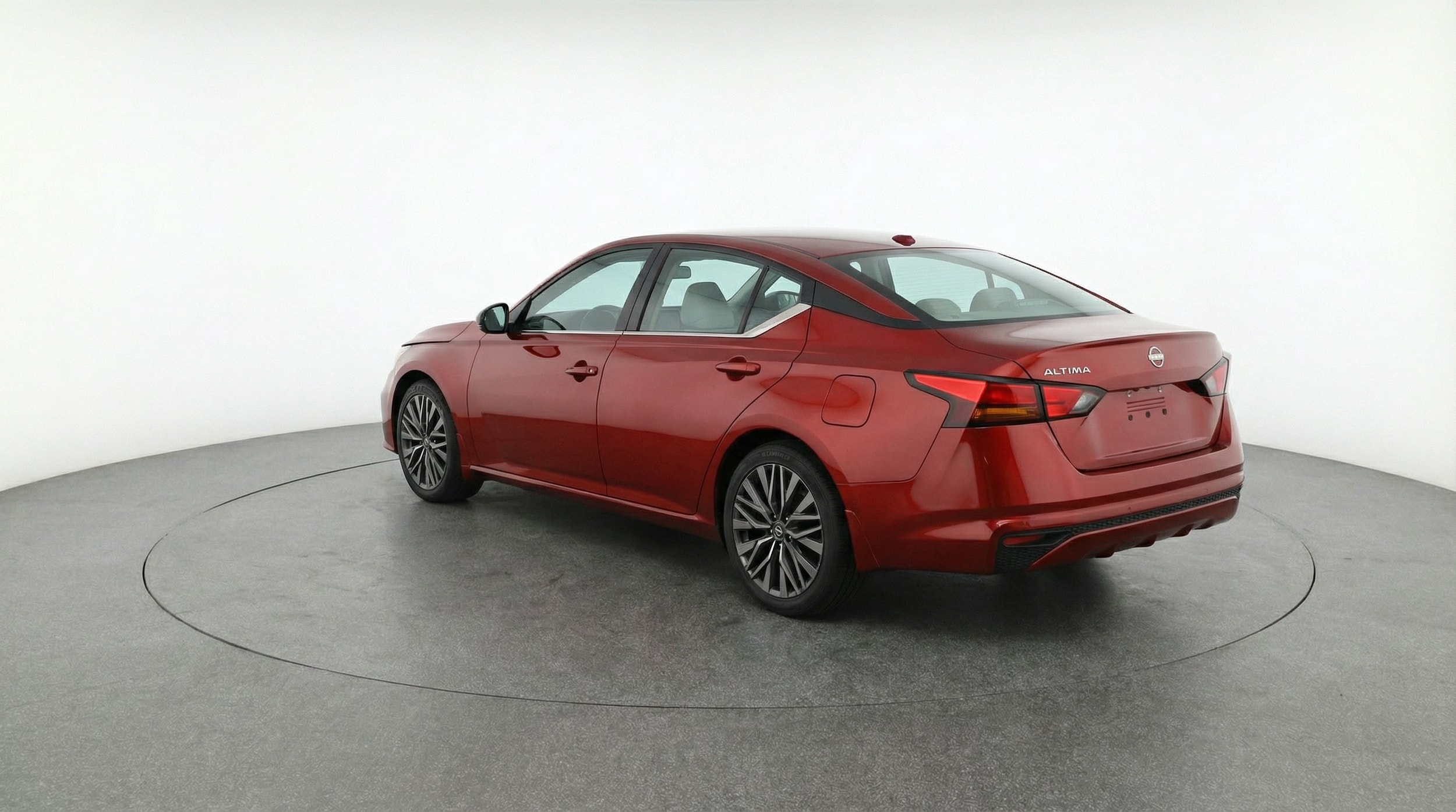 Thumbnail: 2025 Nissan Altima - 5