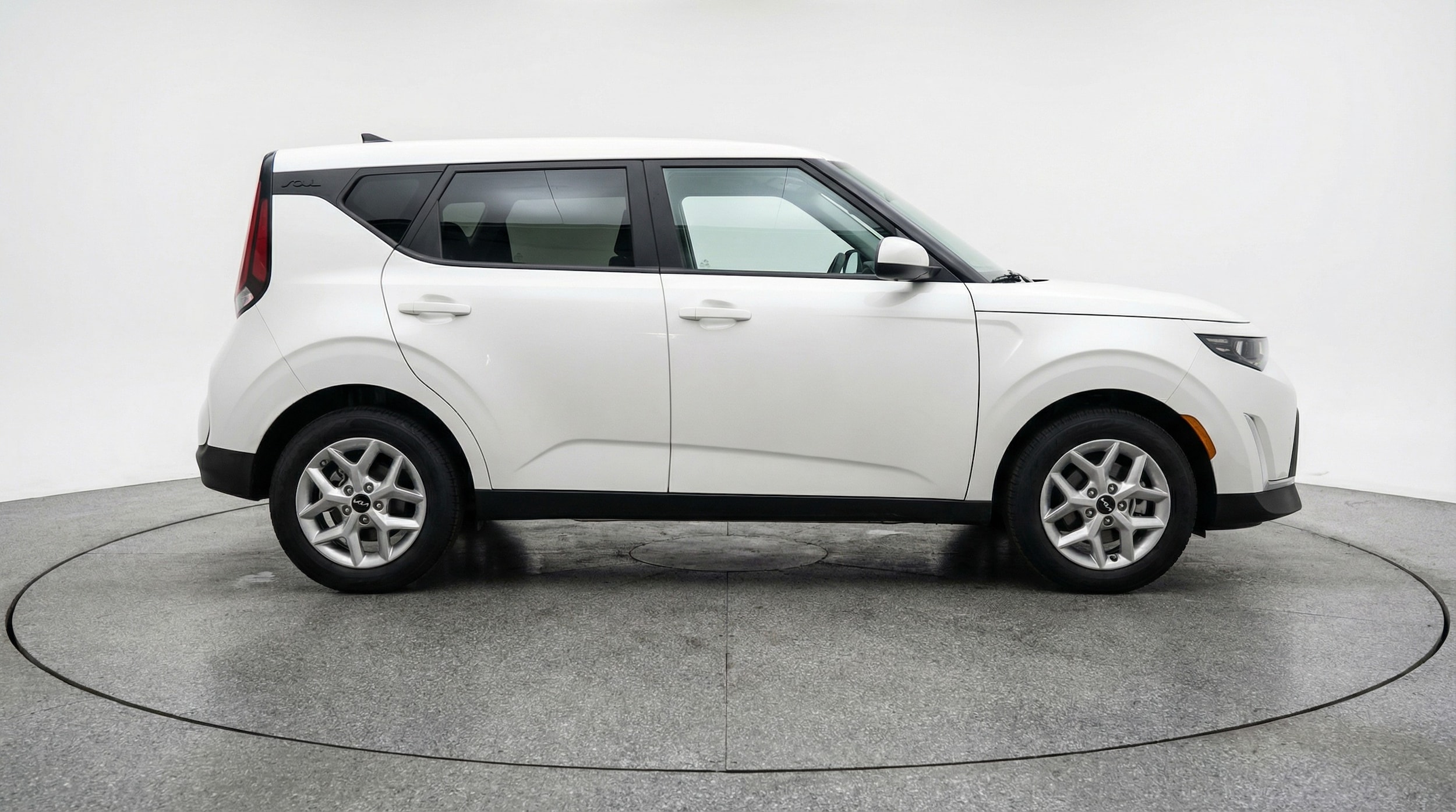 Thumbnail: 2025 Kia Soul - 8