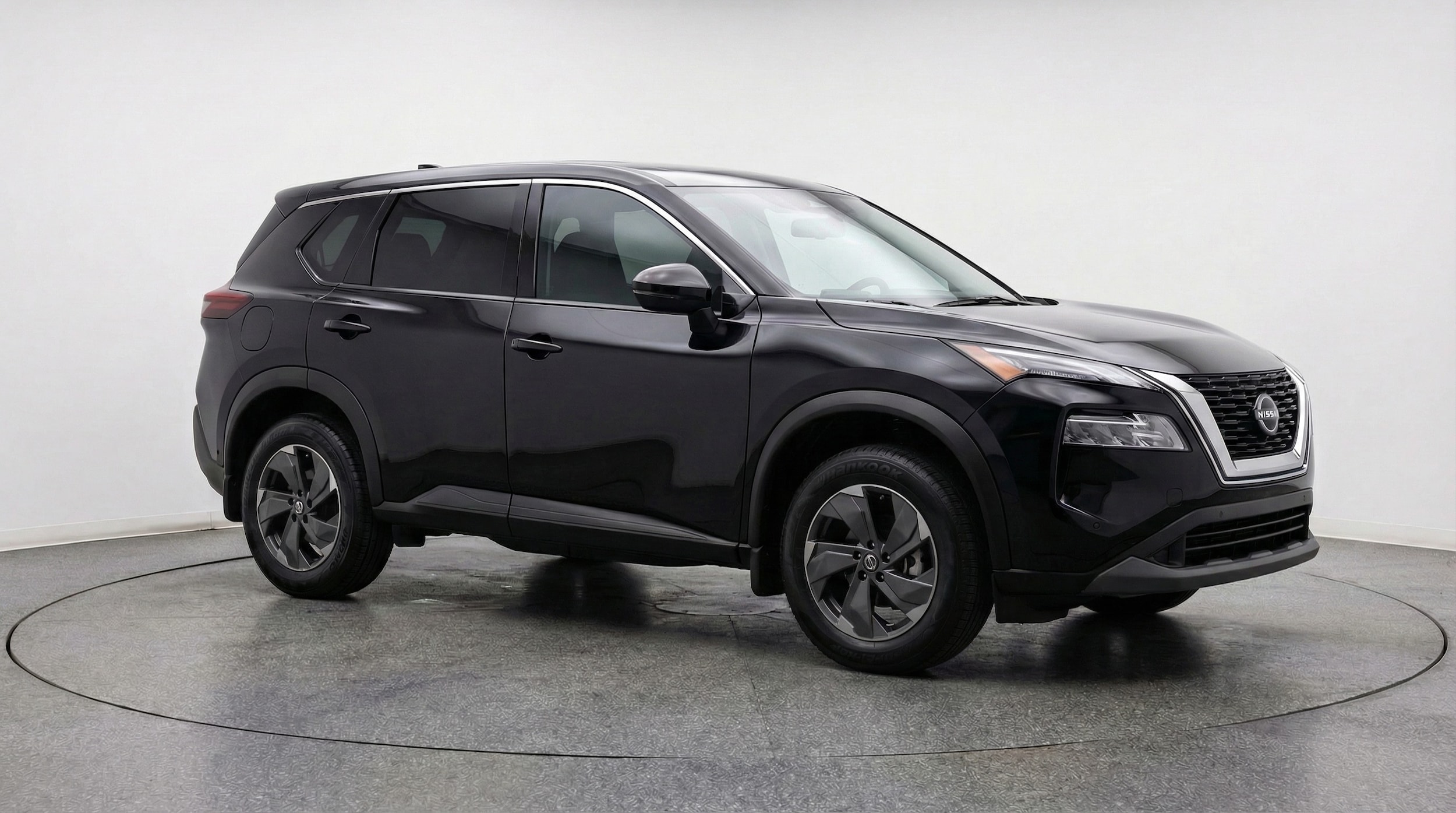 Thumbnail: 2025 Nissan Rogue - 1