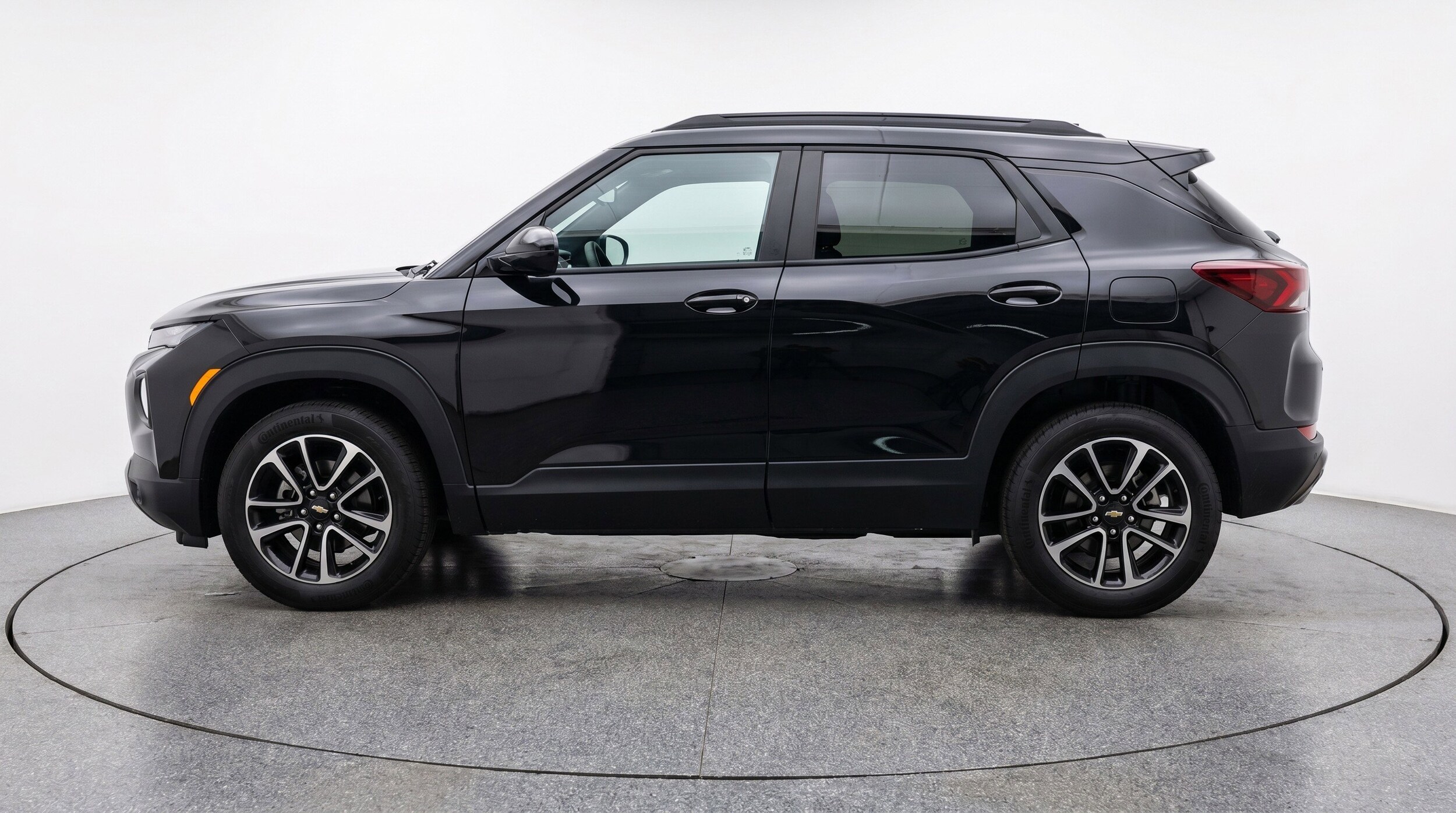 Thumbnail: 2025 Chevrolet TrailBlazer - 5