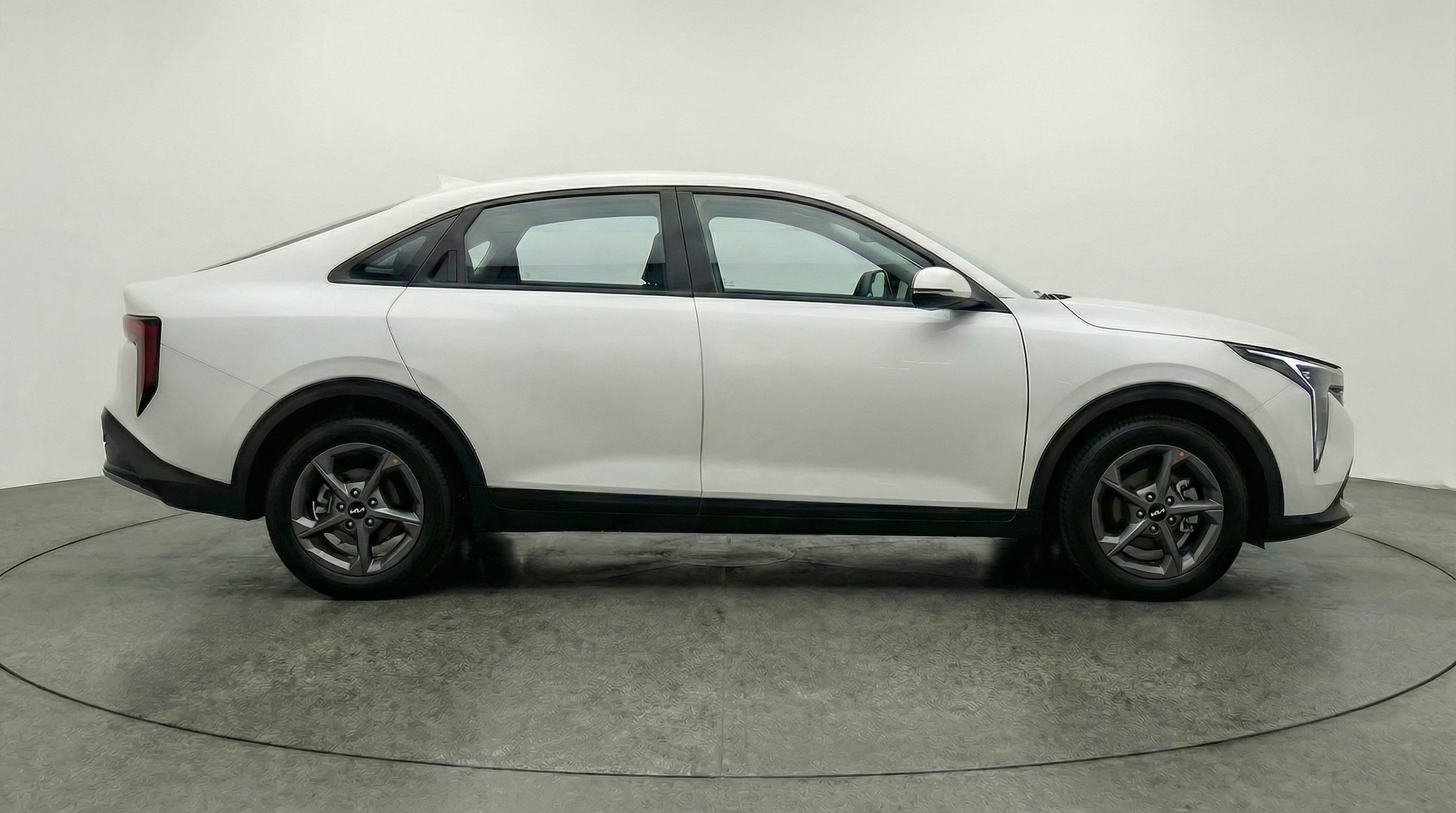 Thumbnail: 2025 Kia K4 - 8