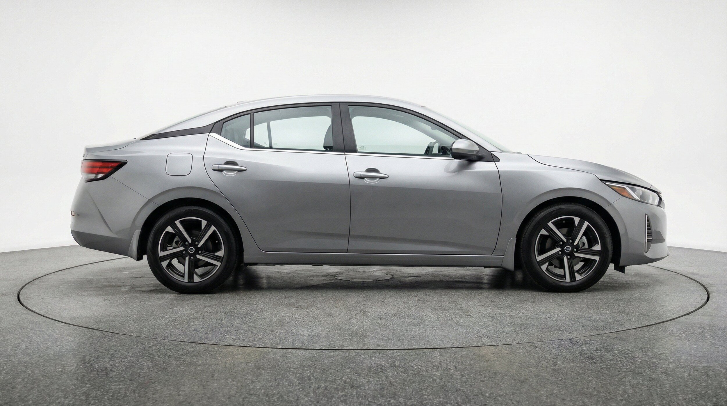 Thumbnail: 2025 Nissan Sentra - 11