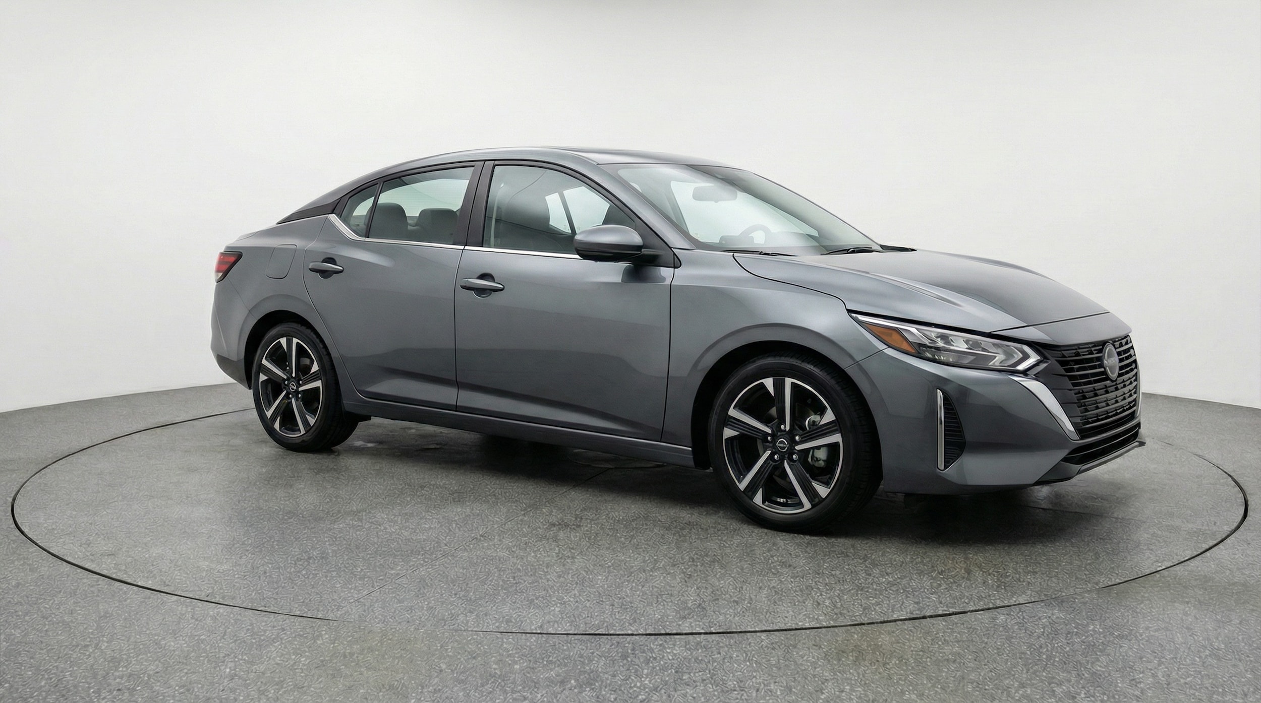 Thumbnail: 2025 Nissan Sentra - 1