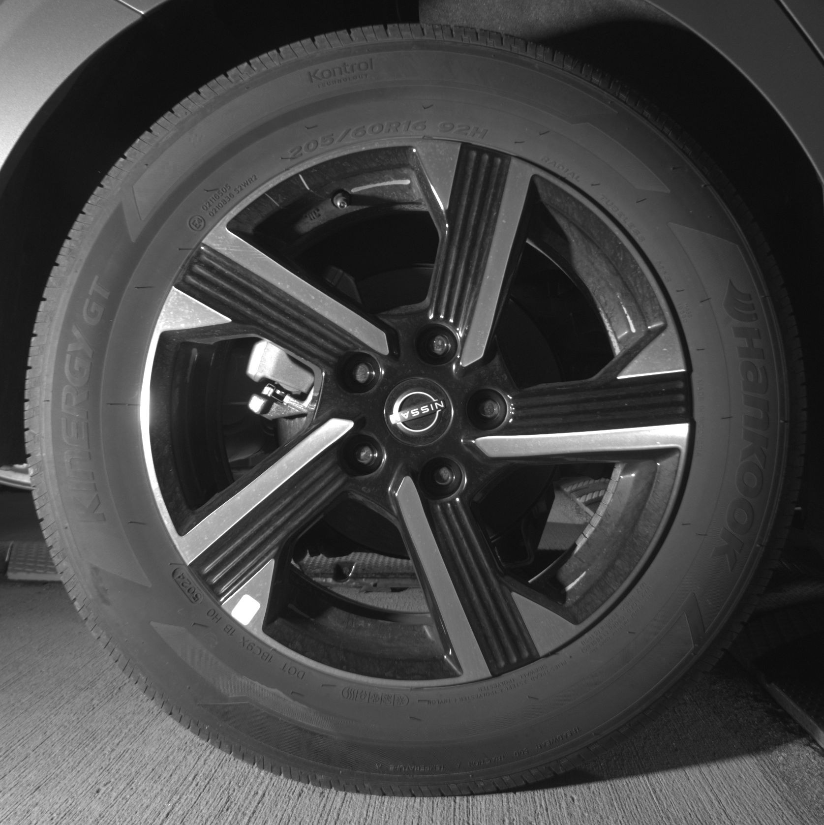 Thumbnail: 2025 Nissan Sentra - 12