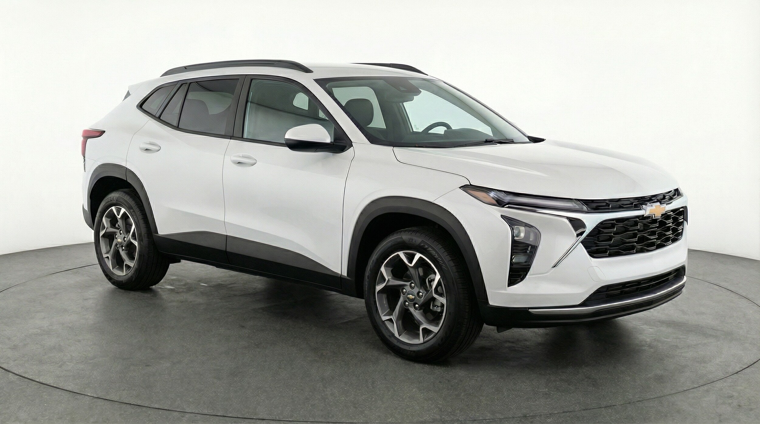 Thumbnail: 2025 Chevrolet Trax - 1