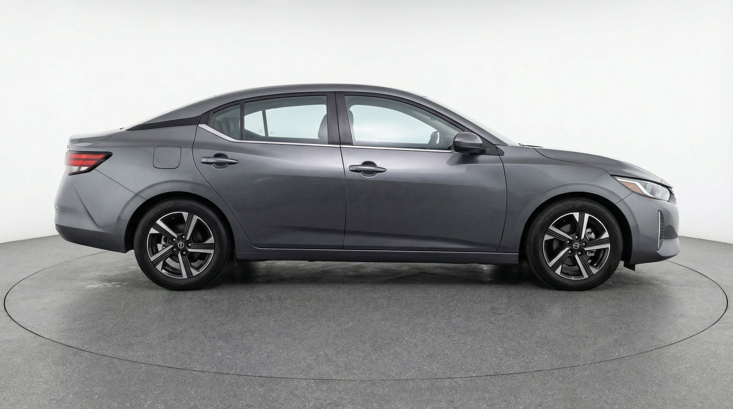 Thumbnail: 2025 Nissan Sentra - 11