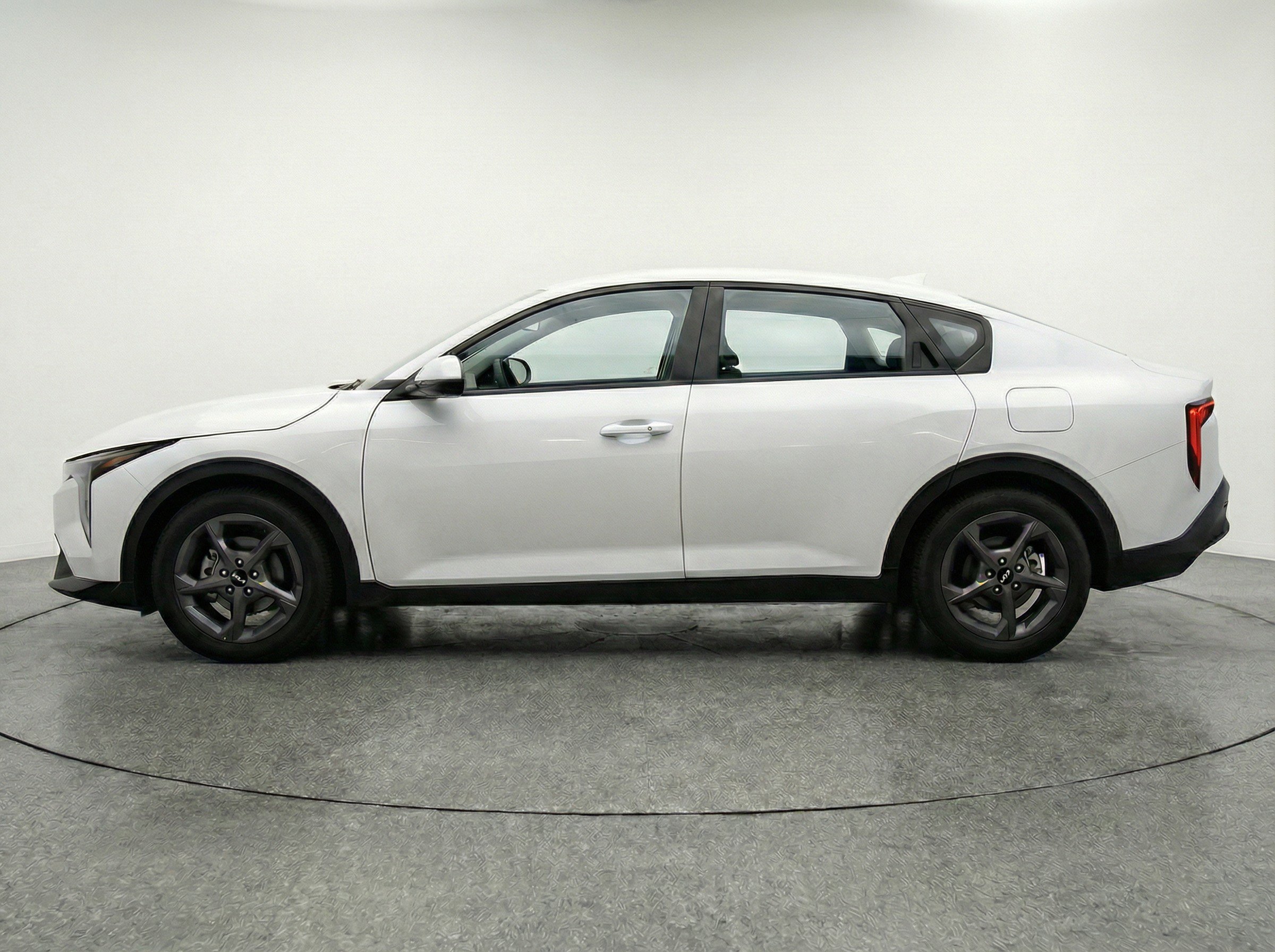 Thumbnail: 2025 Kia K4 - 5