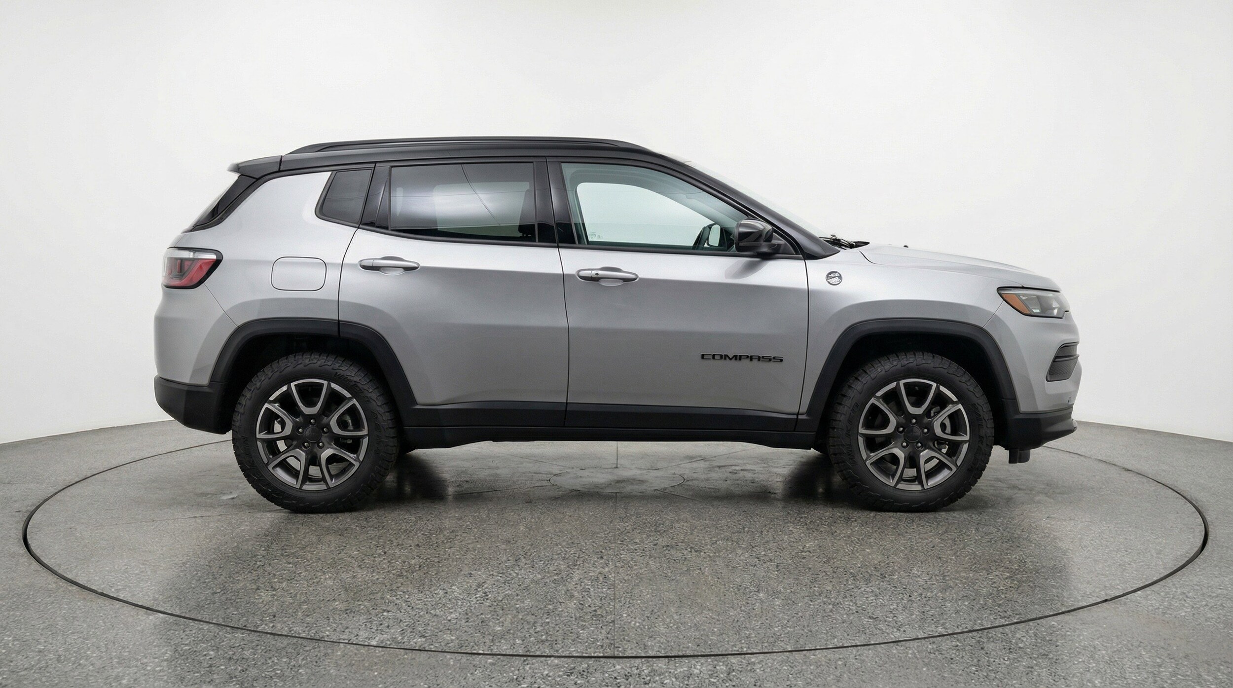 Thumbnail: 2025 Jeep Compass - 11