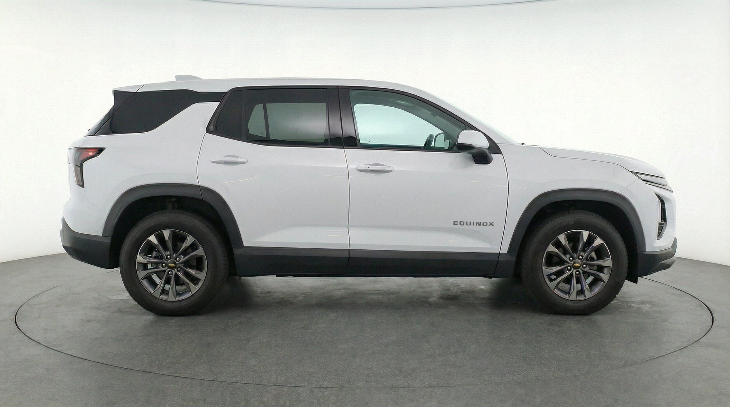 Thumbnail: 2025 Chevrolet Equinox - 10