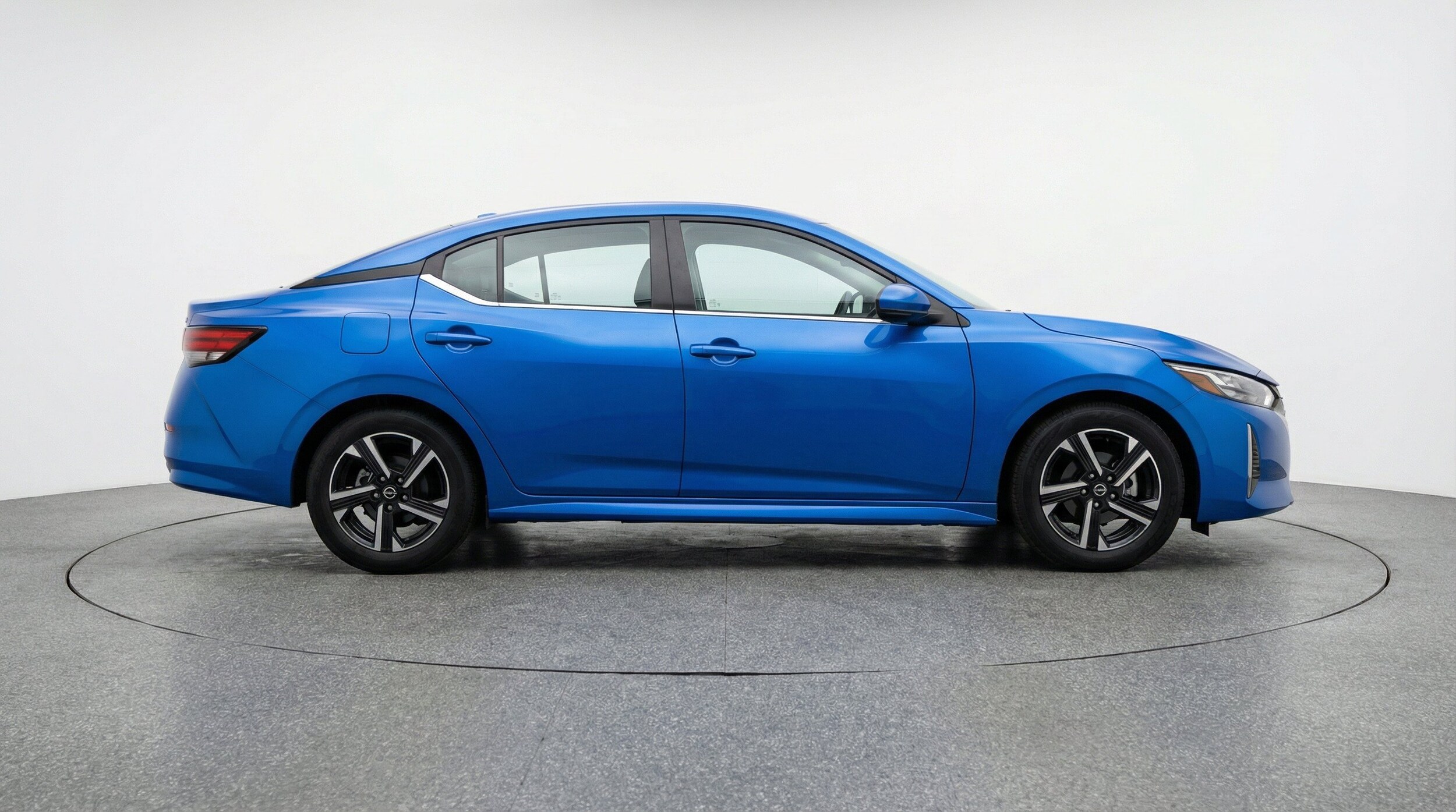 Thumbnail: 2025 Nissan Sentra - 11