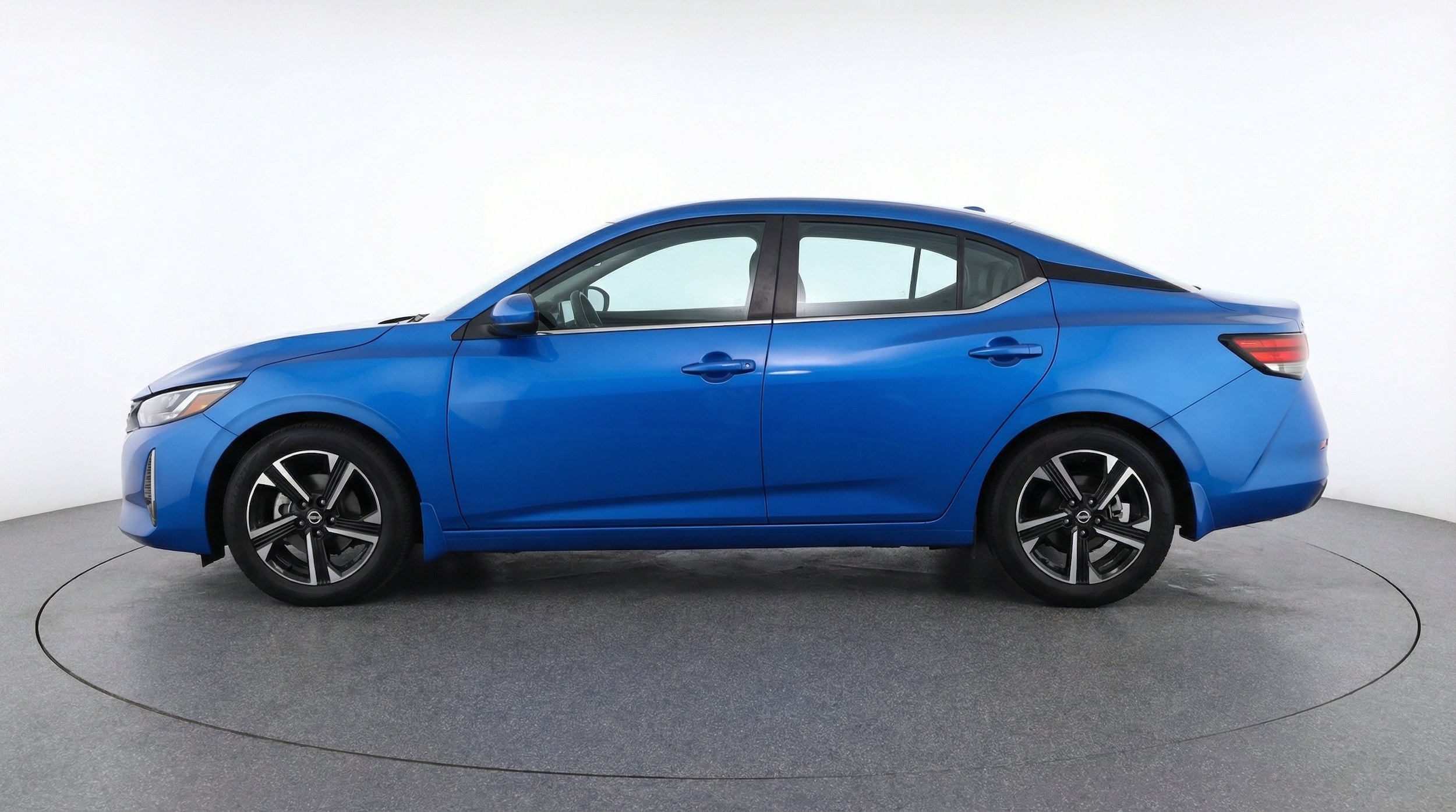 Thumbnail: 2025 Nissan Sentra - 5