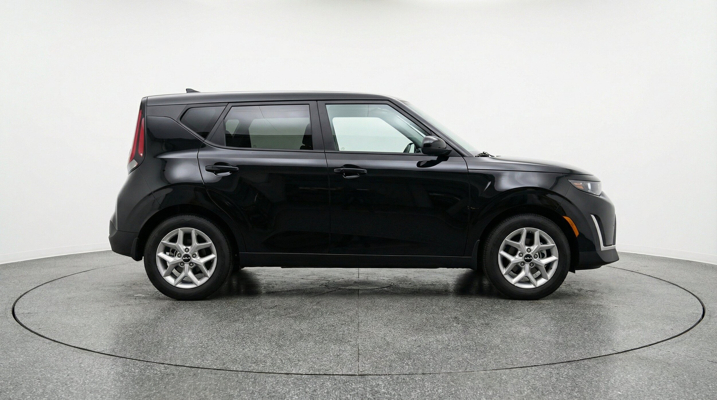 Thumbnail: 2025 Kia Soul - 10