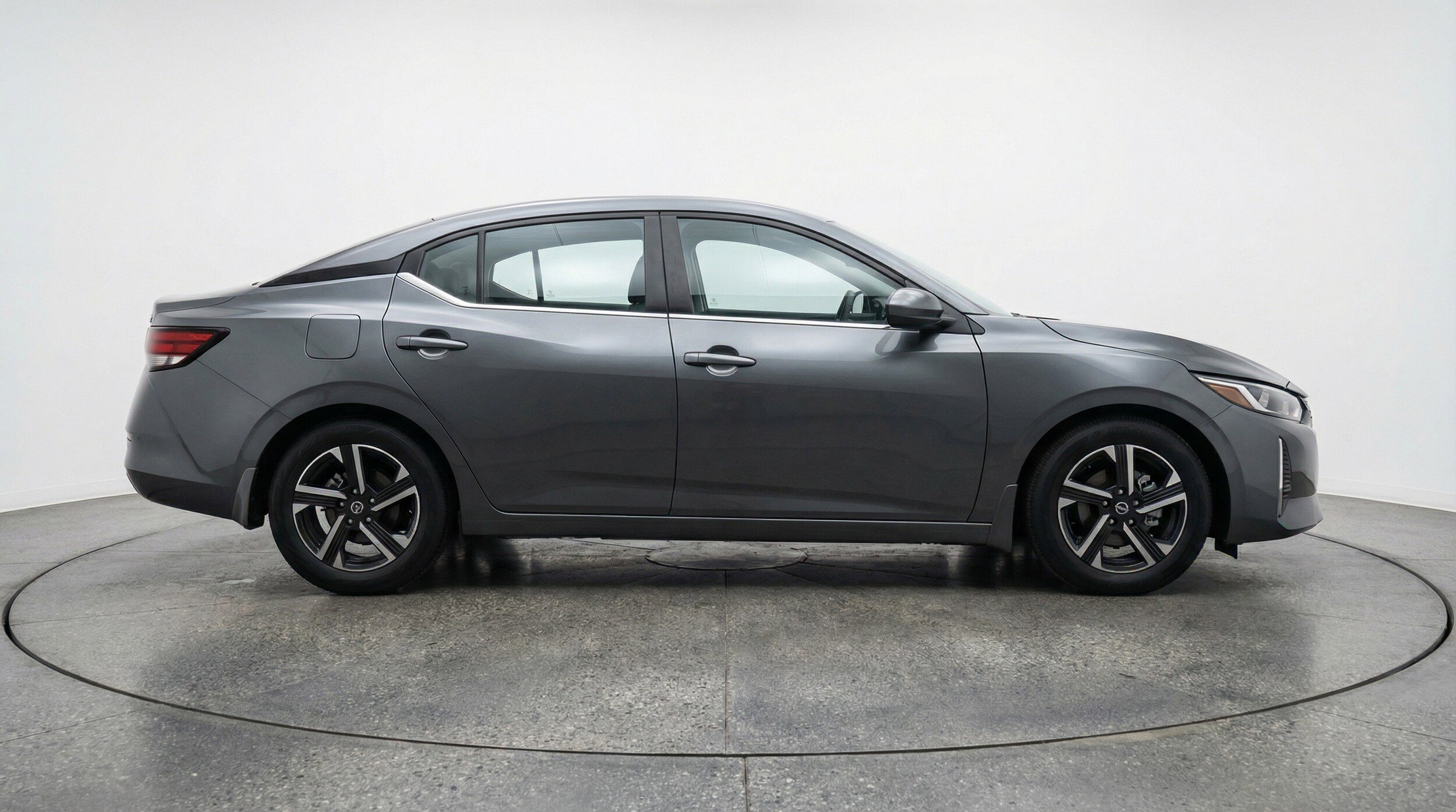 Thumbnail: 2025 Nissan Sentra - 11