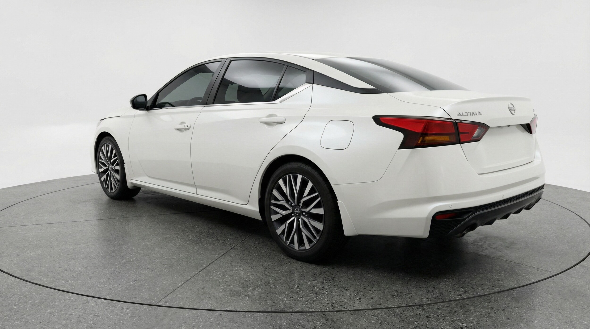 Thumbnail: 2025 Nissan Altima - 5